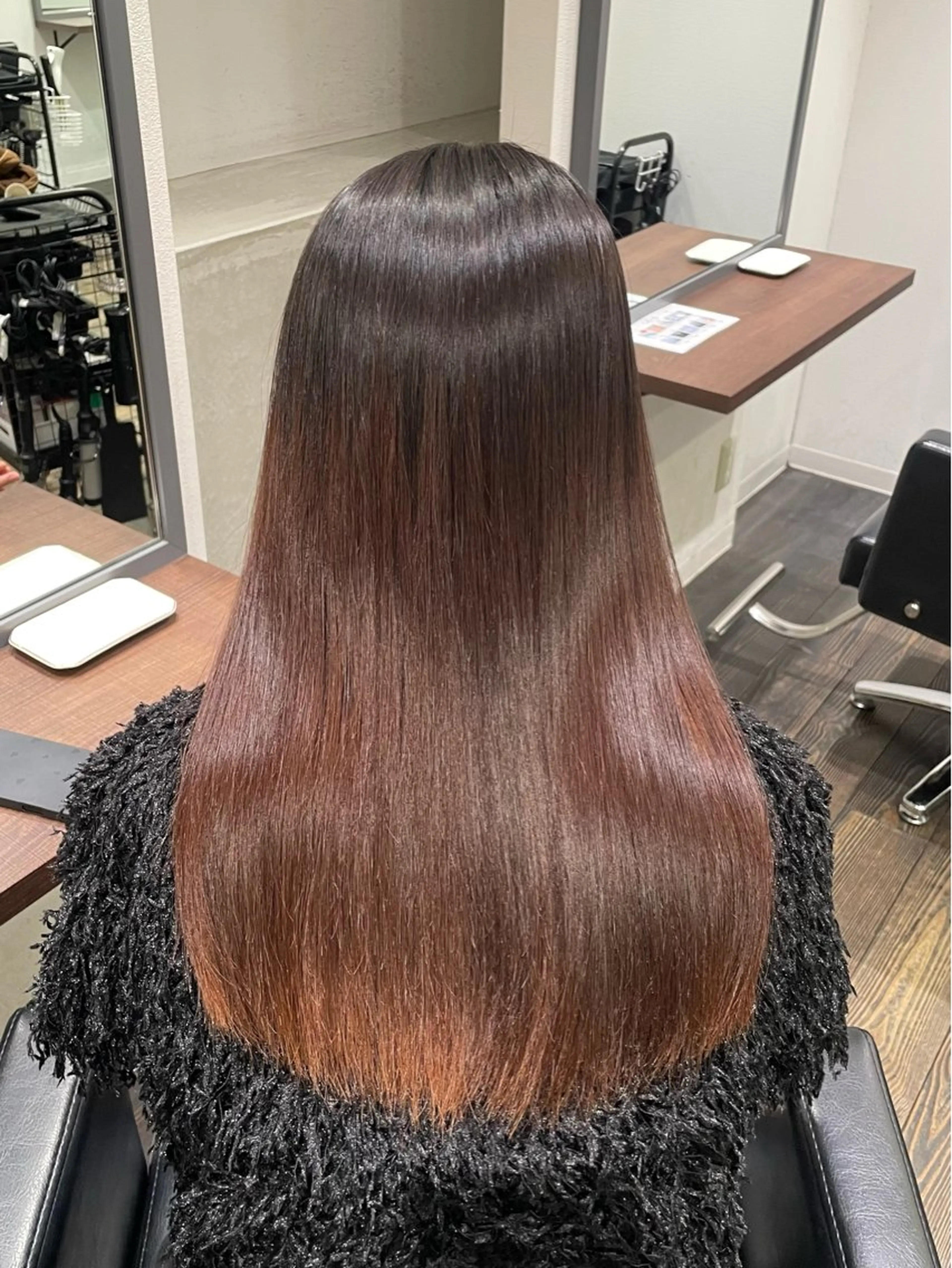 ロング 髪質改善 トリートメント 酸熱トリートメント トリートメント 韓国風レイヤーカット 🇰🇷yumiのヘアスタイル