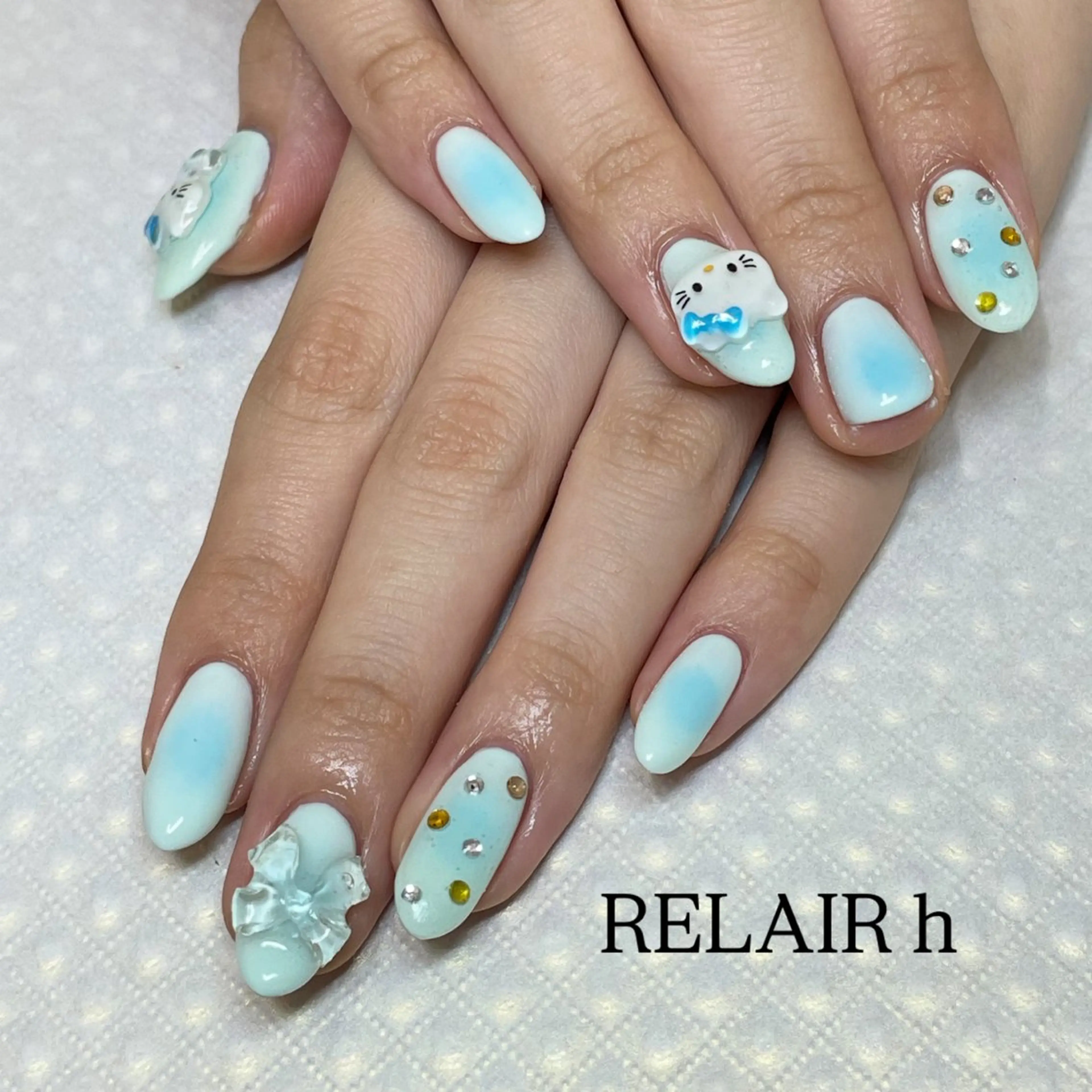 ネイル RELAIR h所属・西村 彩音のネイルデザイン