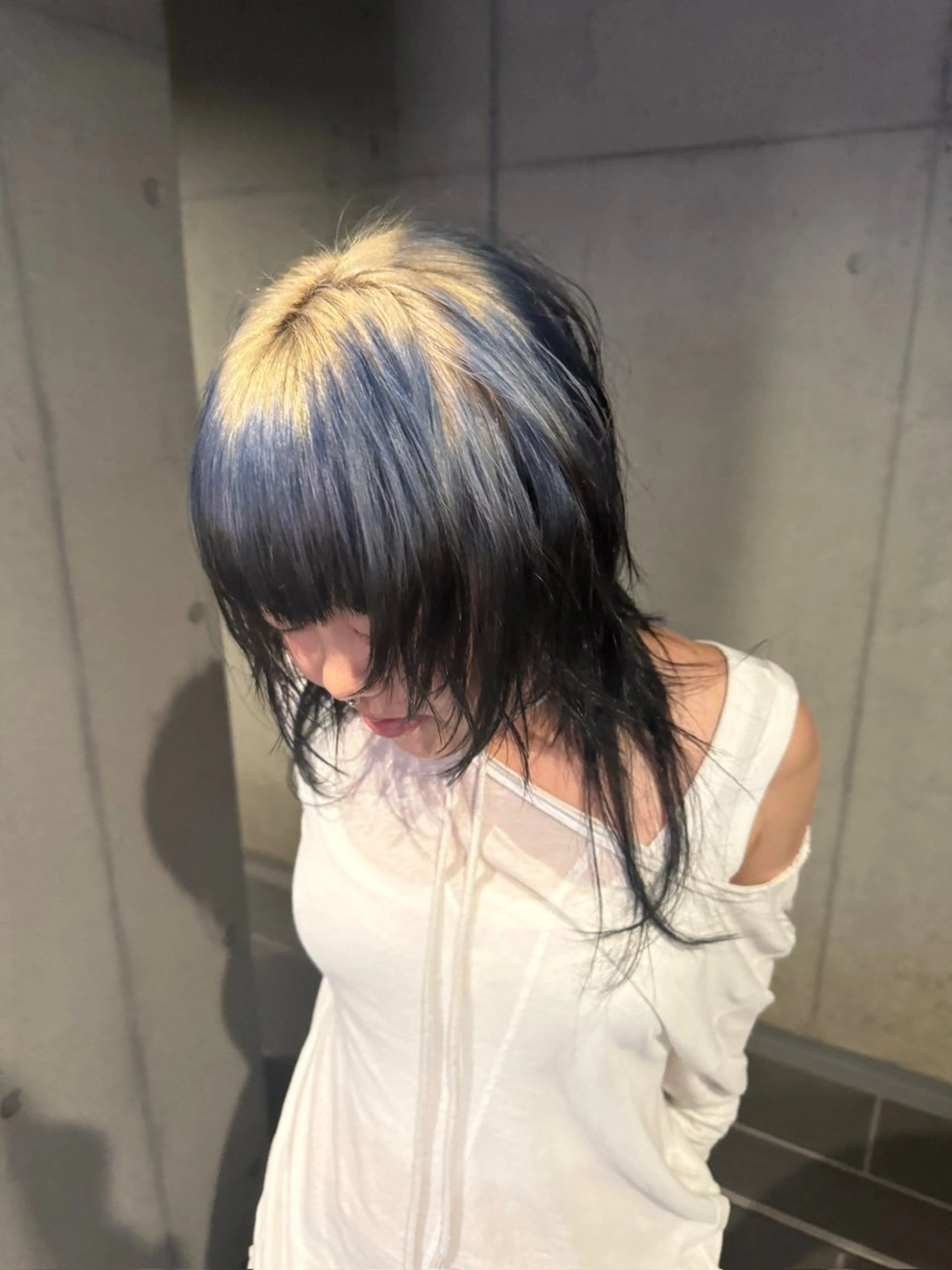 ミディアム カラー カット ヘアカラー だいち/ブリーチ/ レイヤーカットのヘアスタイル