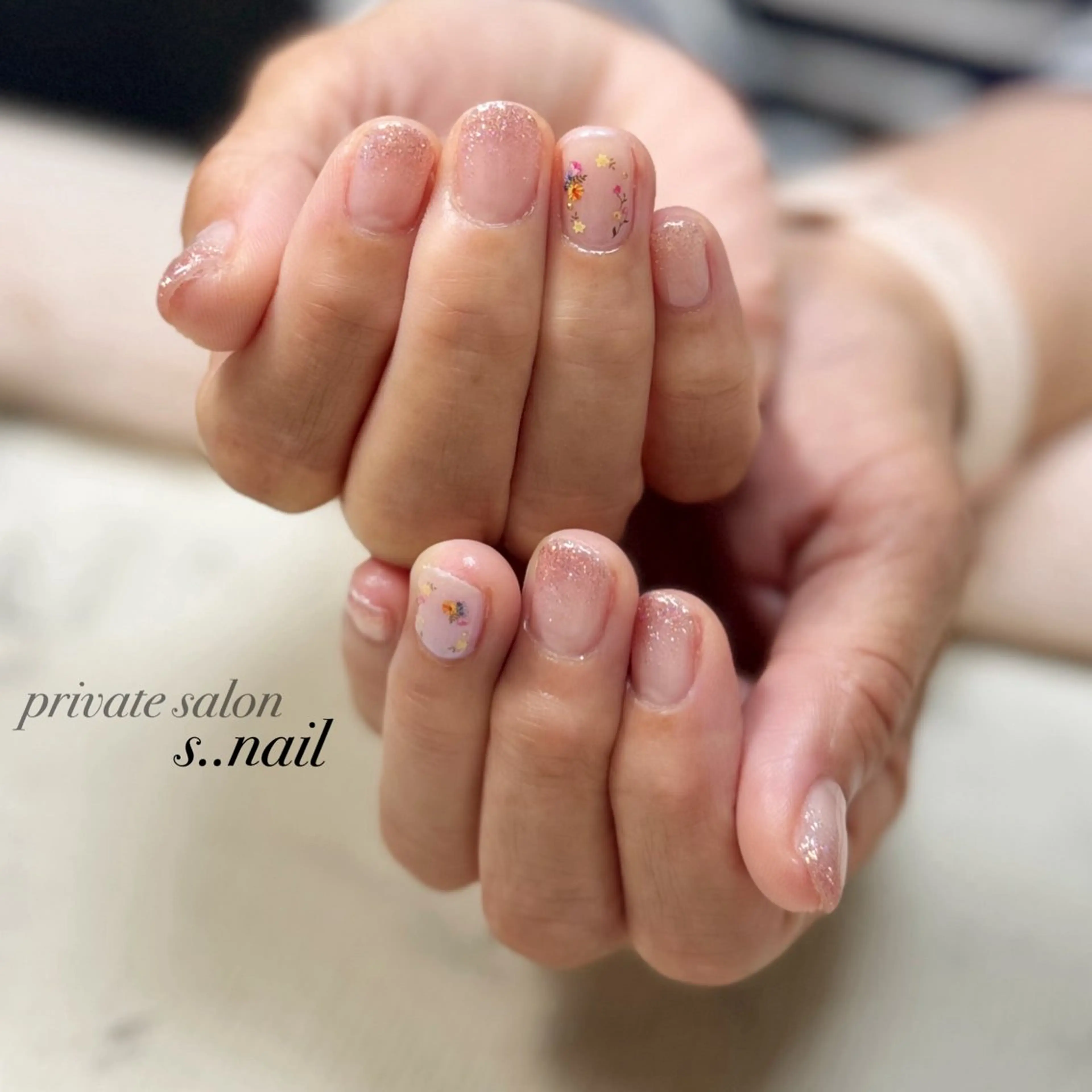 ネイル フラワーネイル ハンドネイル フットネイル s..nail / MORITAのネイルデザイン