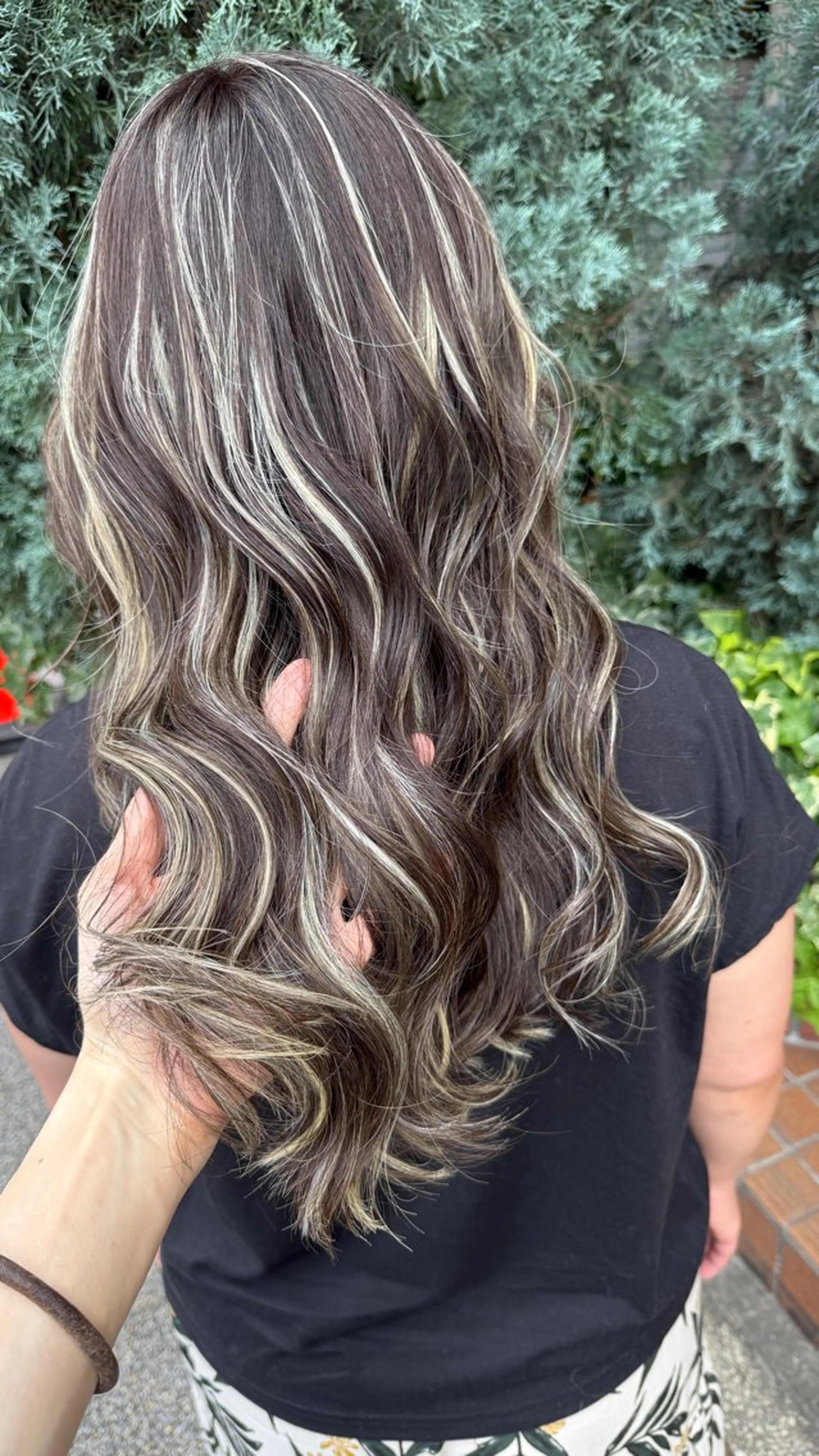 セミロング カラー ハイライトカラー 3Dハイライト ハイライト Cure2所属・🌈白いハイライト 🌈 🐶ノザワ🐶のヘアスタイル