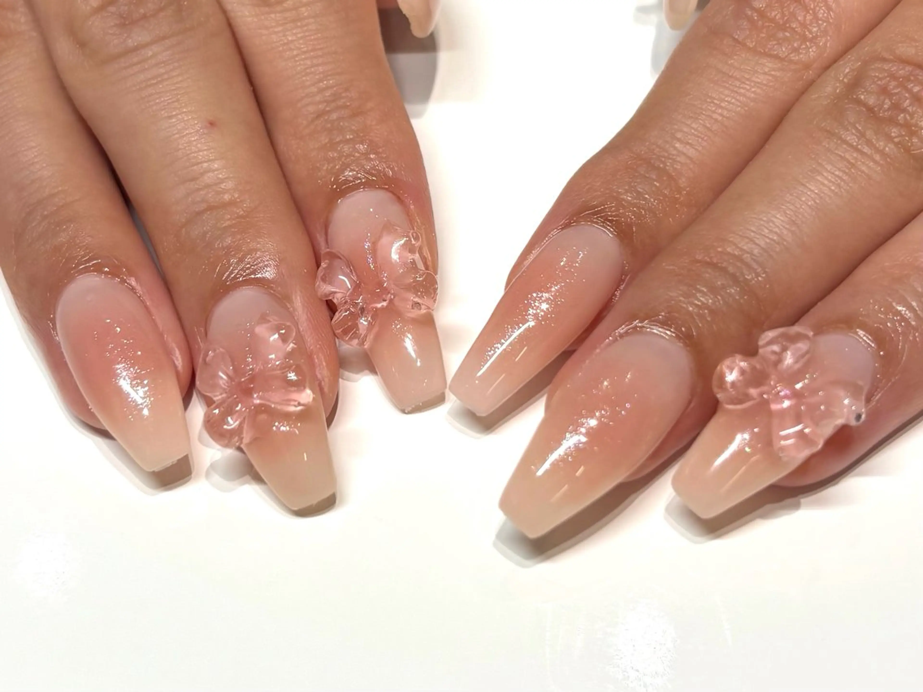 ネイル チークネイル Nailsalon Puttiのネイルデザイン