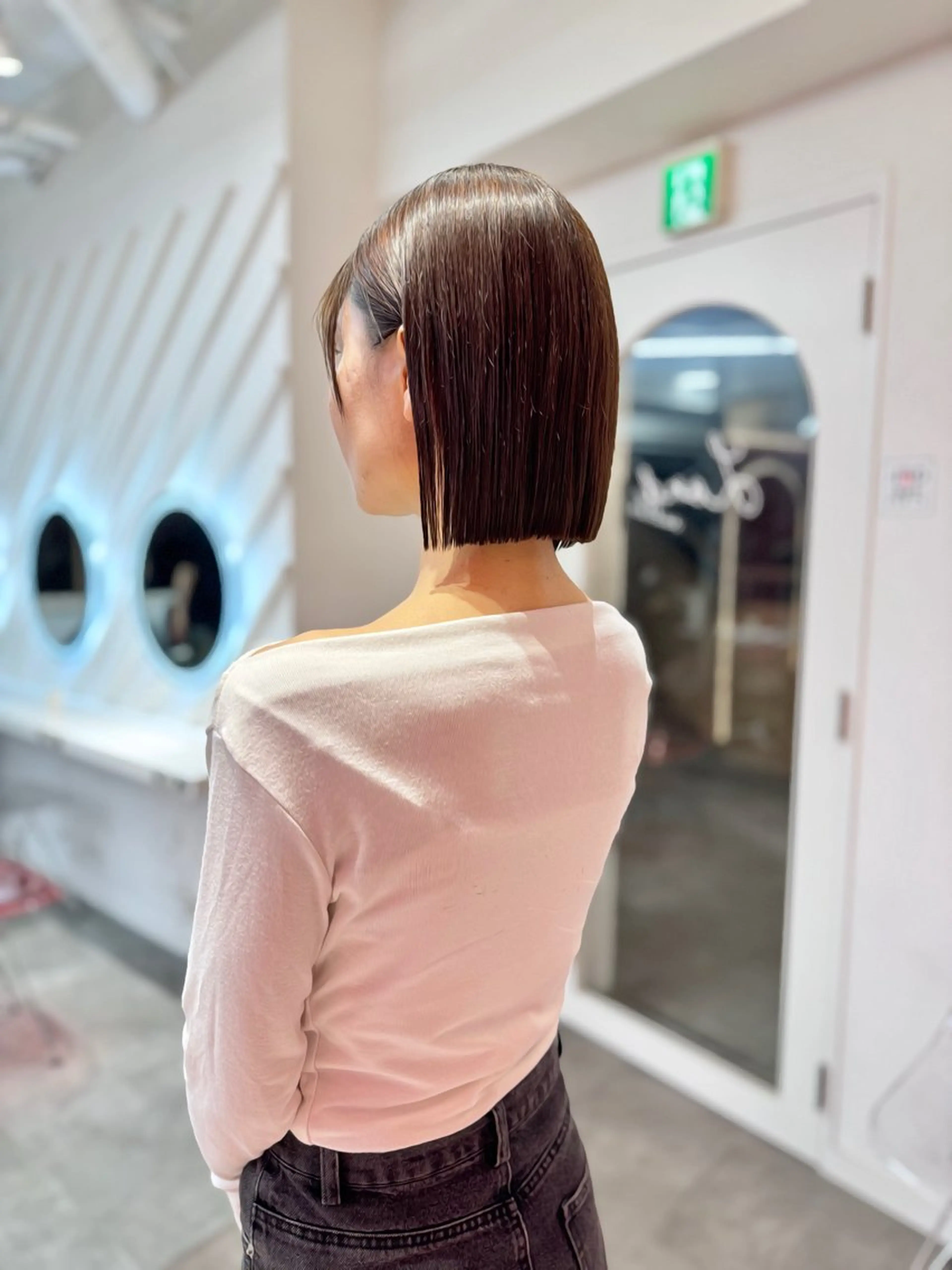 ショート カット トリートメント 莉乃/縮毛矯正/髪質 改善/艶カラーのヘアスタイル