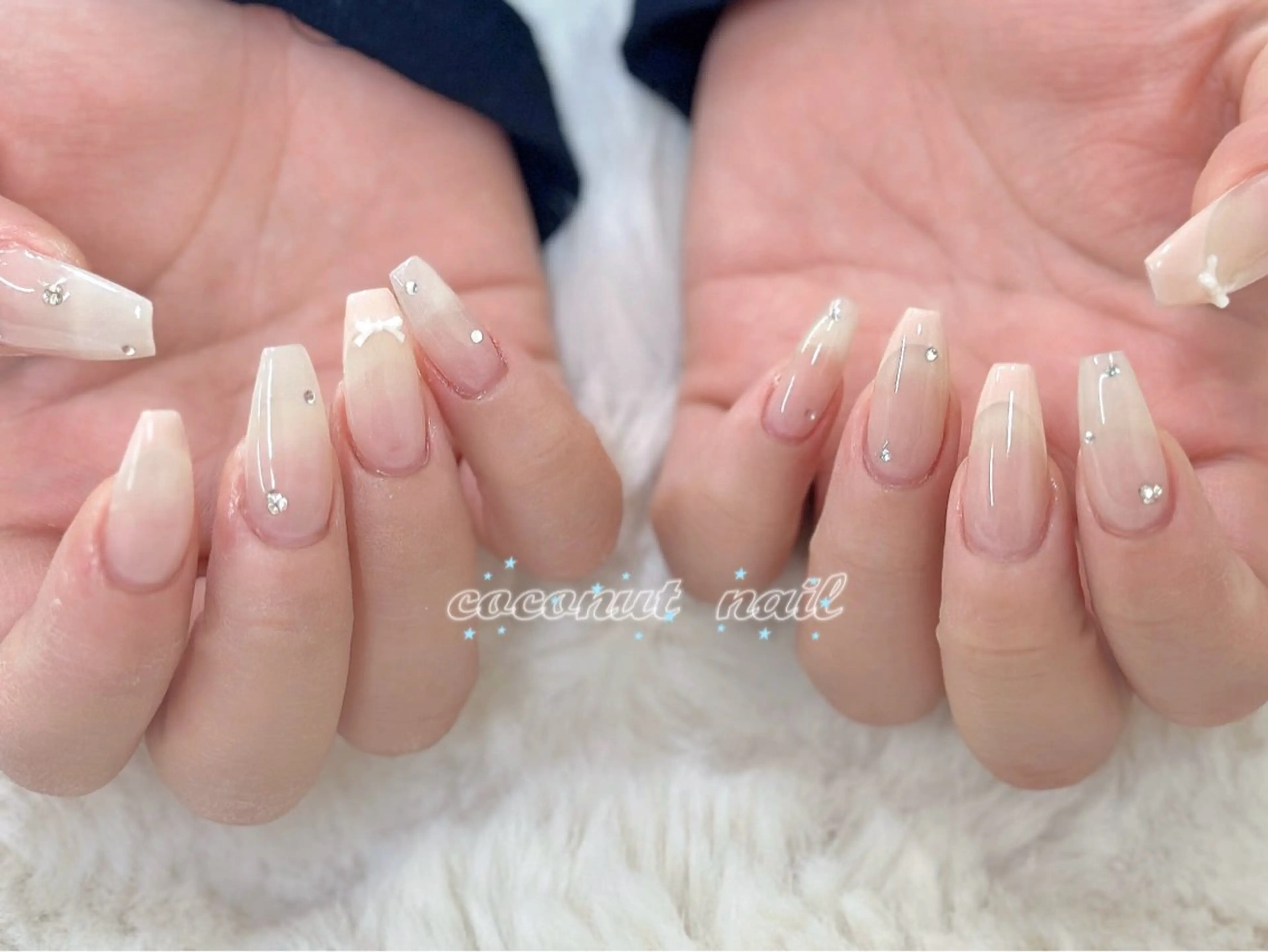 ネイル ココナッツネイル 四ツ谷店 ツキのネイルデザイン