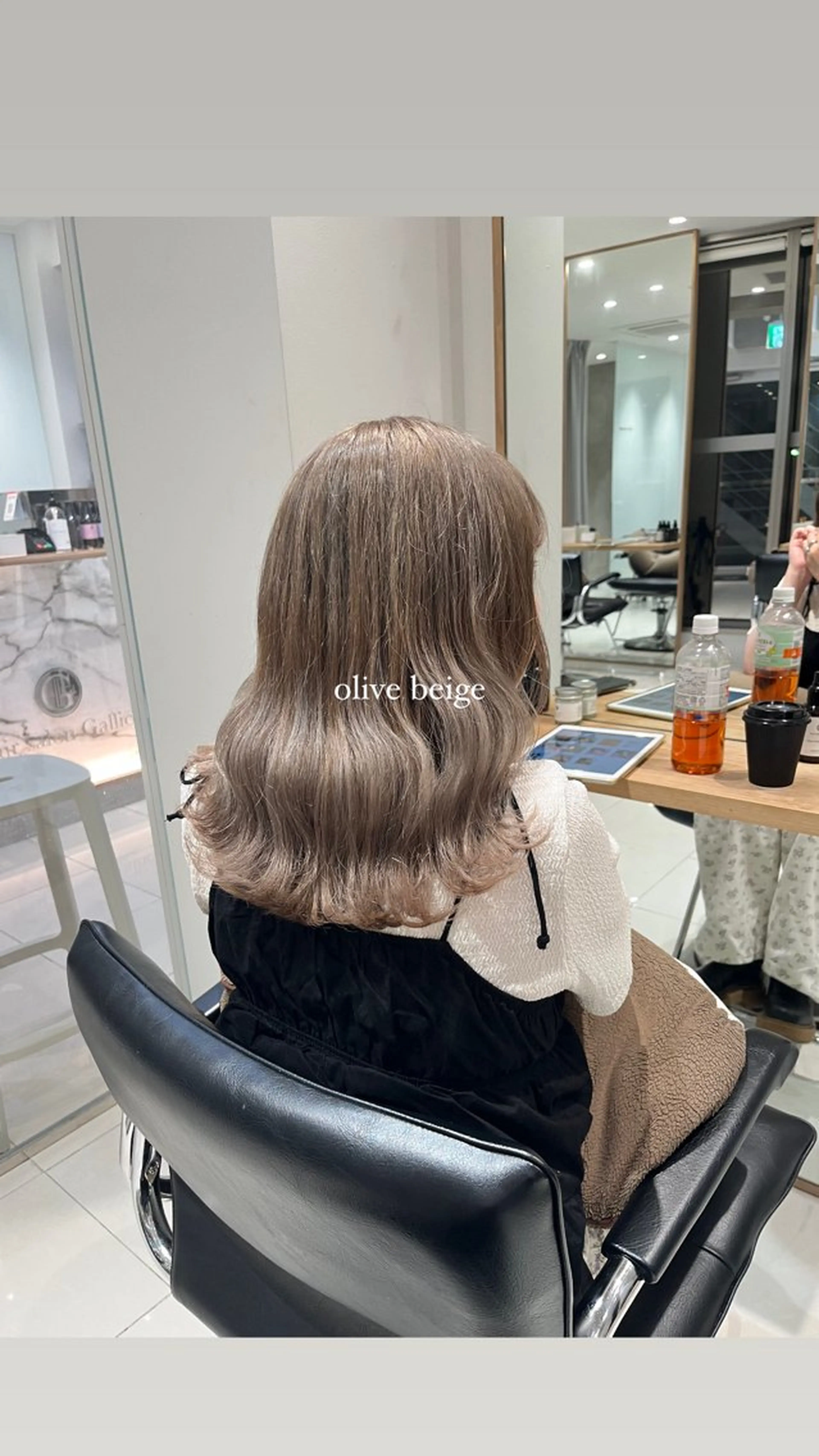 ミディアム ヘアカラー トリートメント ヘッドスパ ヘアセット MAYU/ハイトーン /レイヤーカットのヘアスタイル