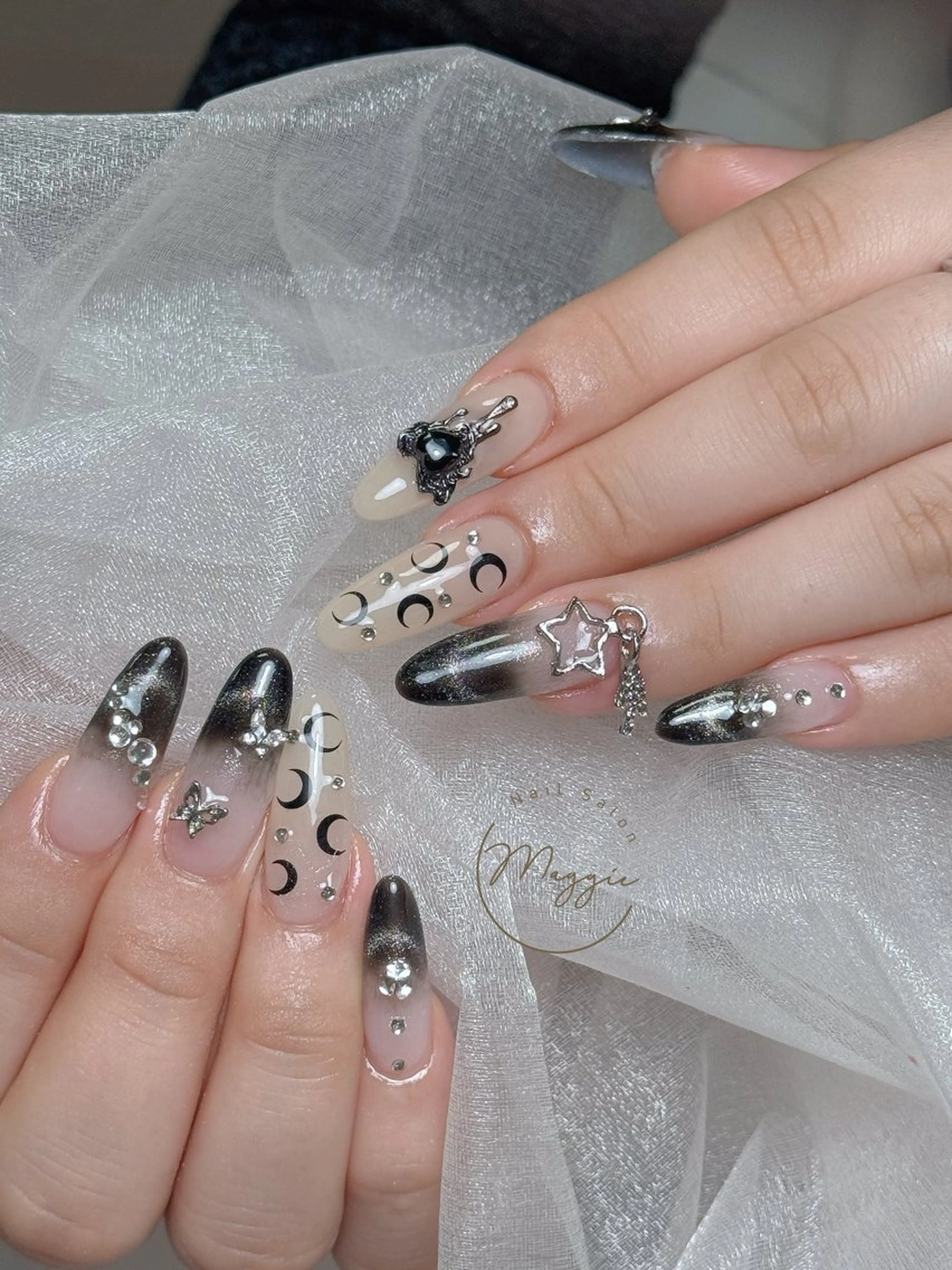 ネイル ハンドネイル Maggie Nail🦩のネイルデザイン