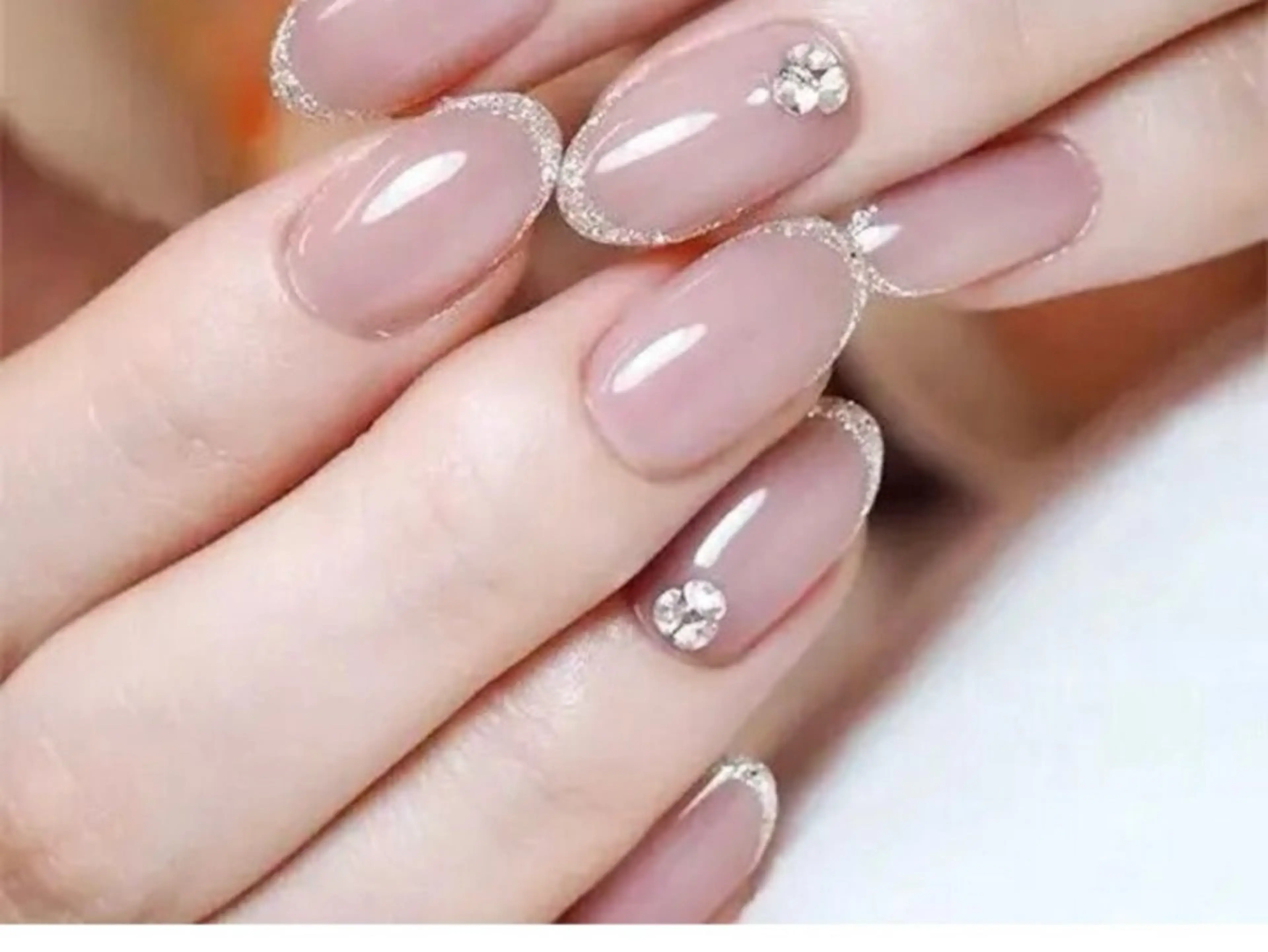 ネイル ブルー チークネイル 長さ出し ジェルネイル ゴールド ハンドネイル ハンドケア ラッキーネイルサロン 西川口東口店のネイルデザイン