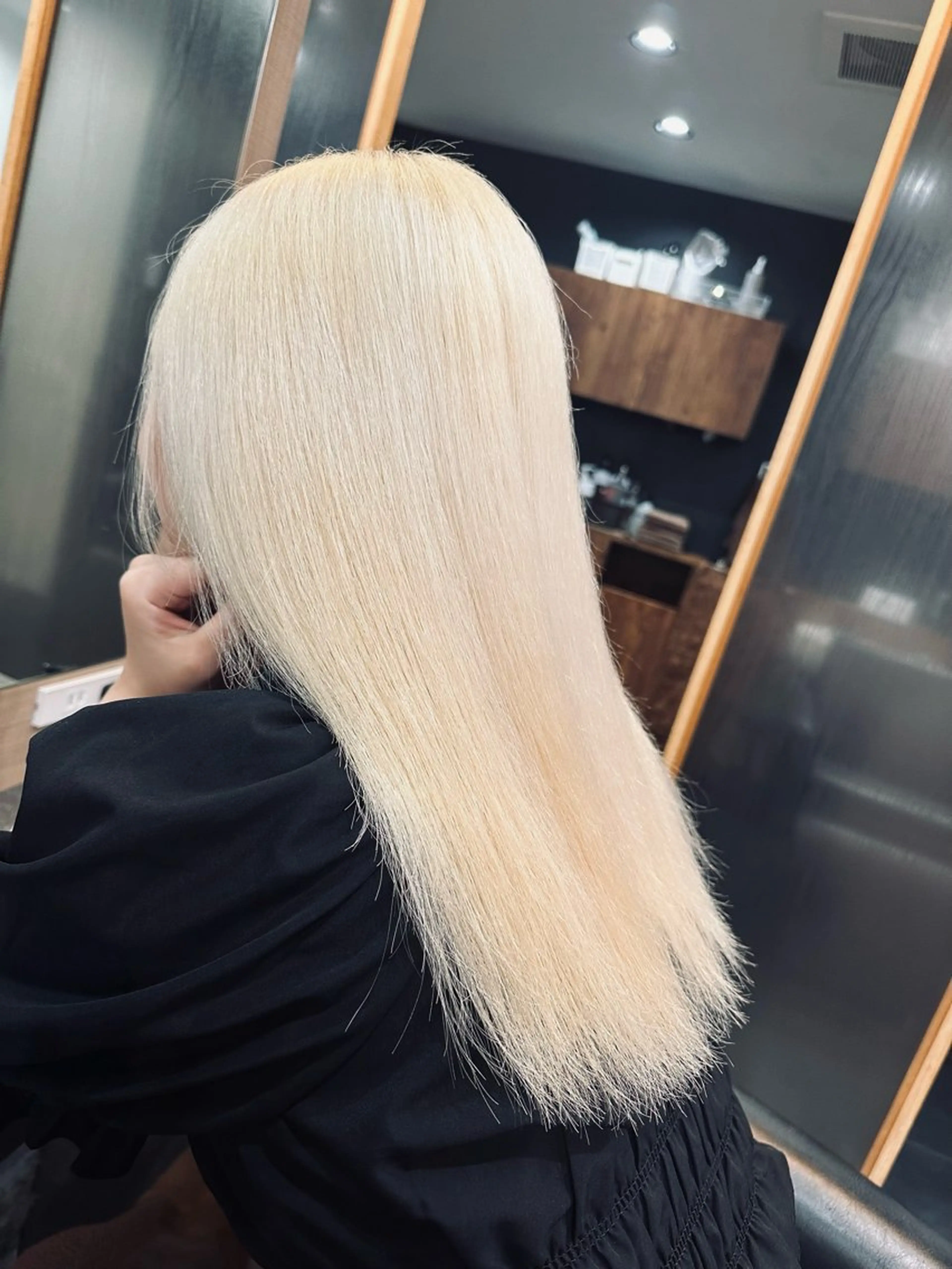 ロング ヘアカラー 横浜lapis amaneのヘアスタイル