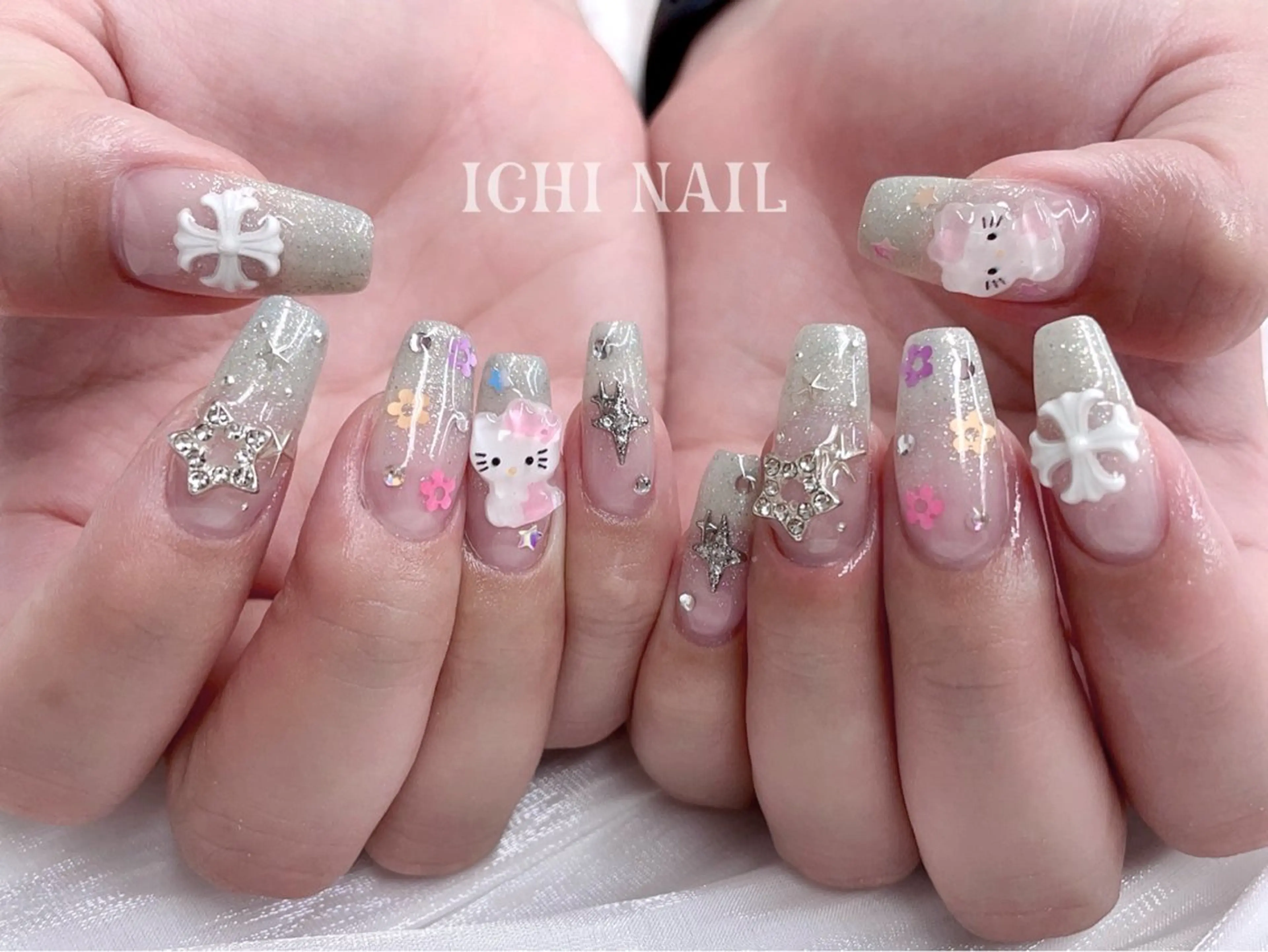 ネイル ハンドネイル 🧚🏻‍♀️ NOHA🎀のネイルデザイン