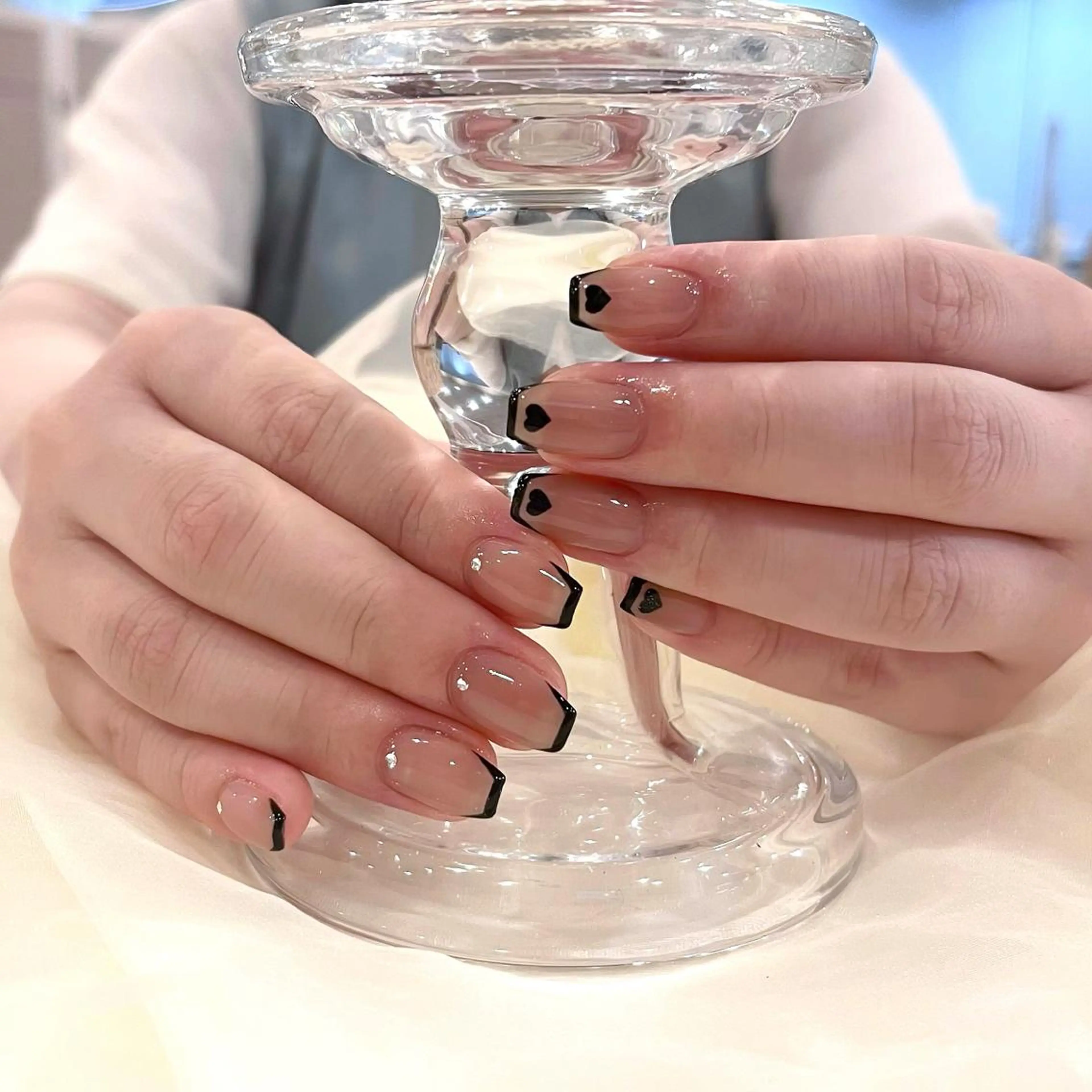 【初回オフ無料✨】《 オフあり》フレンチネイル🐇🤍（パラジェル使用）の写真