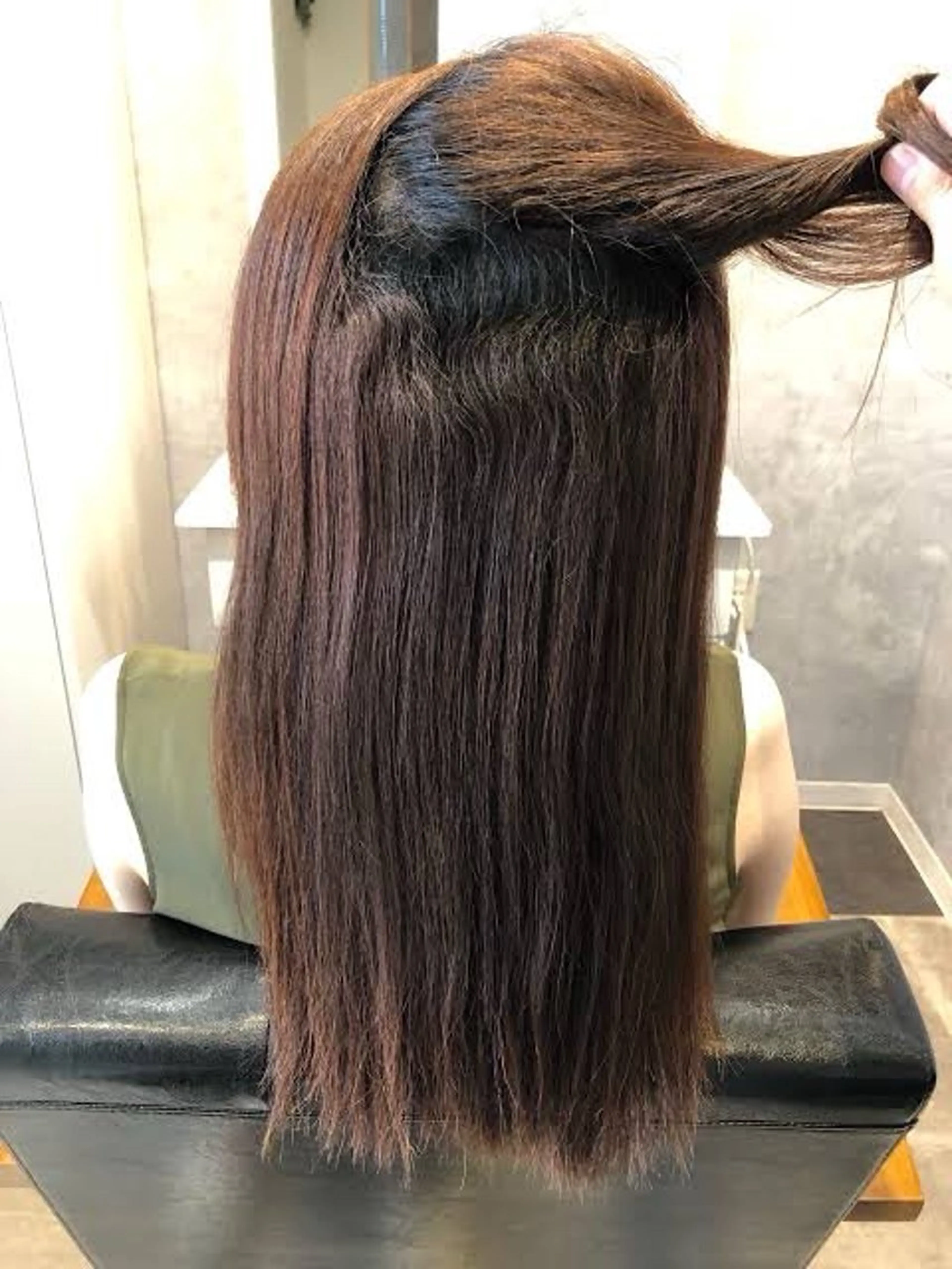 パーマ ホワイトハウス芦屋さくら並木店所属・牧村 比菜乃のヘアスタイル