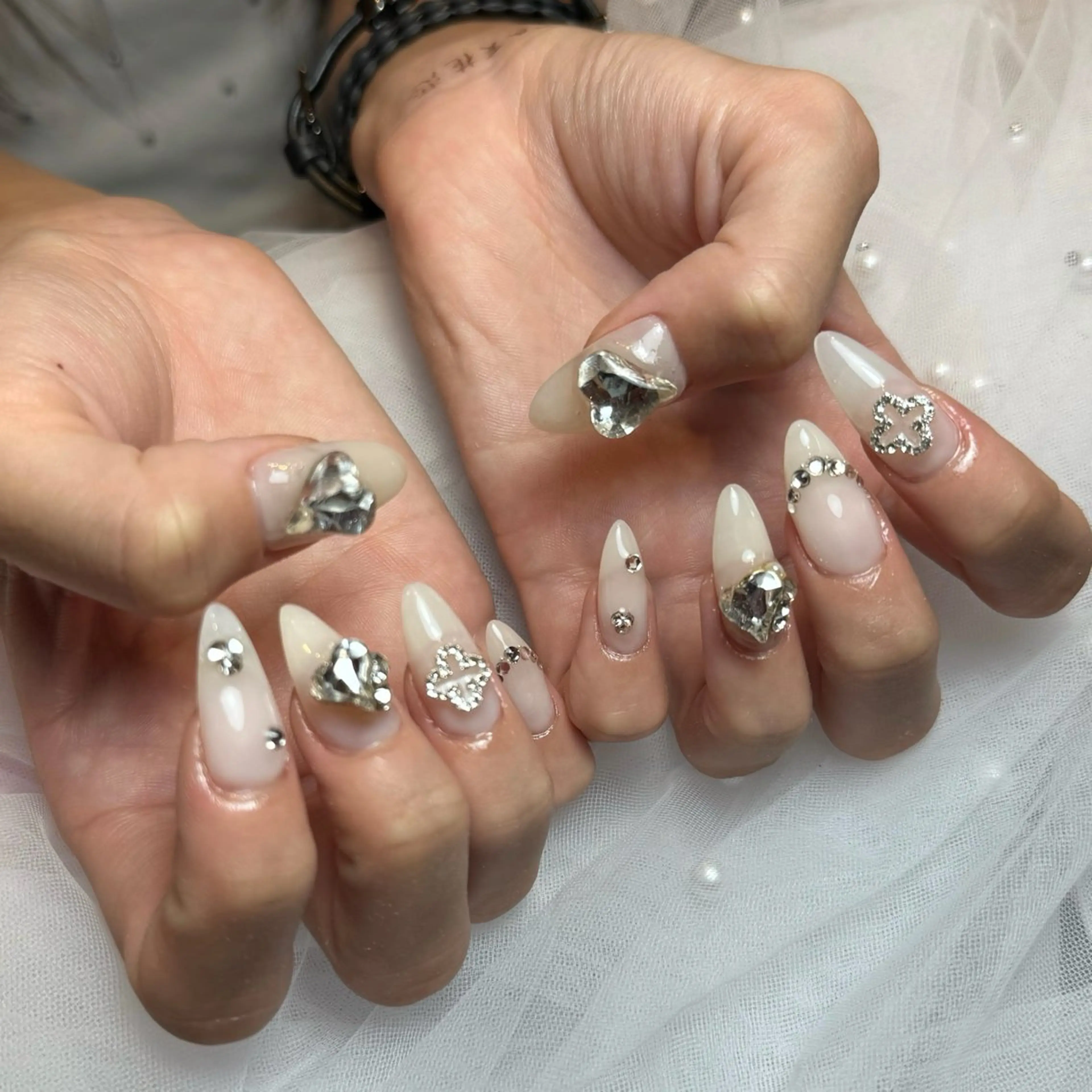 ネイル ハンドネイル PINKY nail所属・ピンキー 池田公園店のネイルデザイン