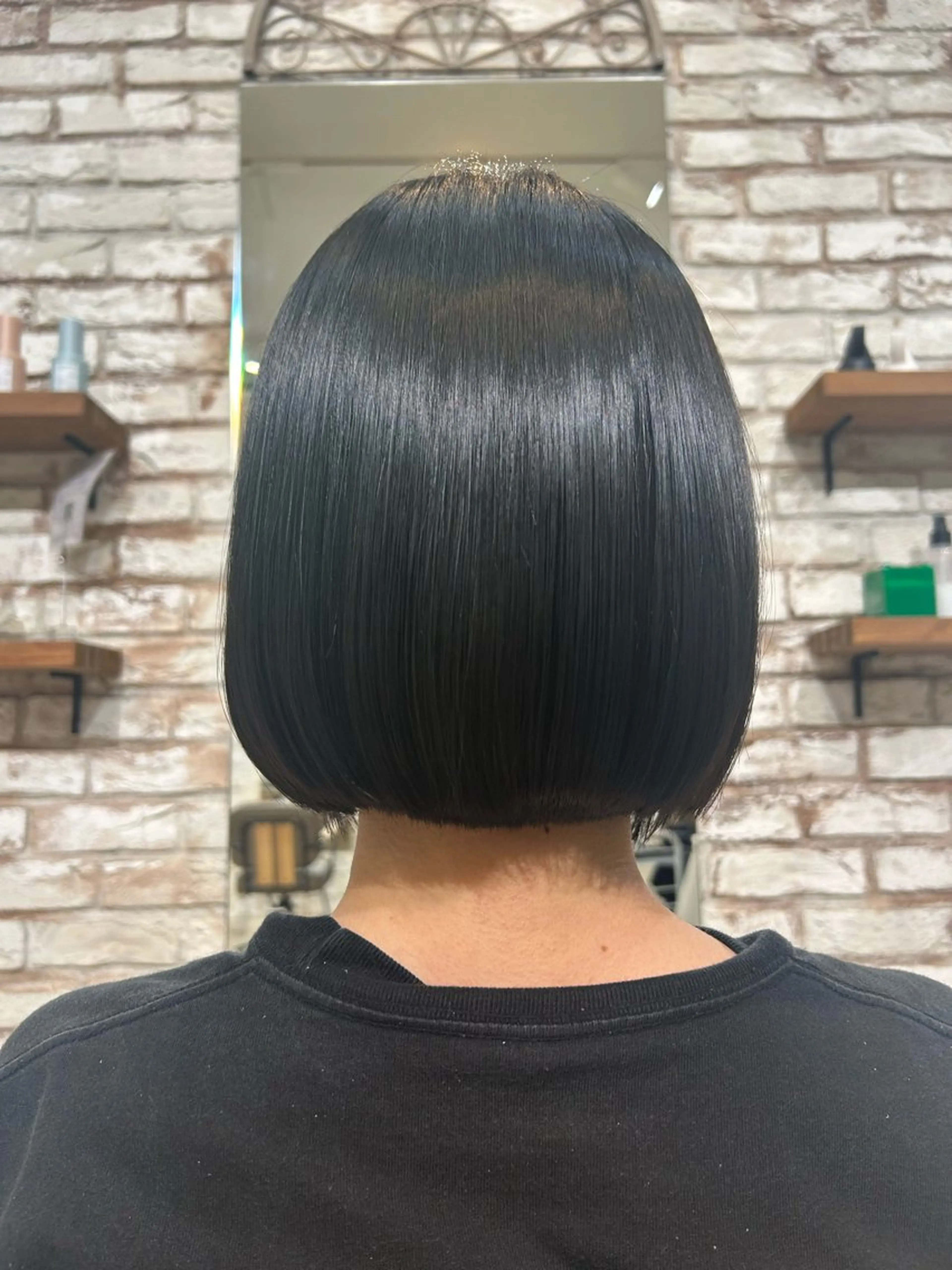 カラー 稲井 裕美のヘアスタイル