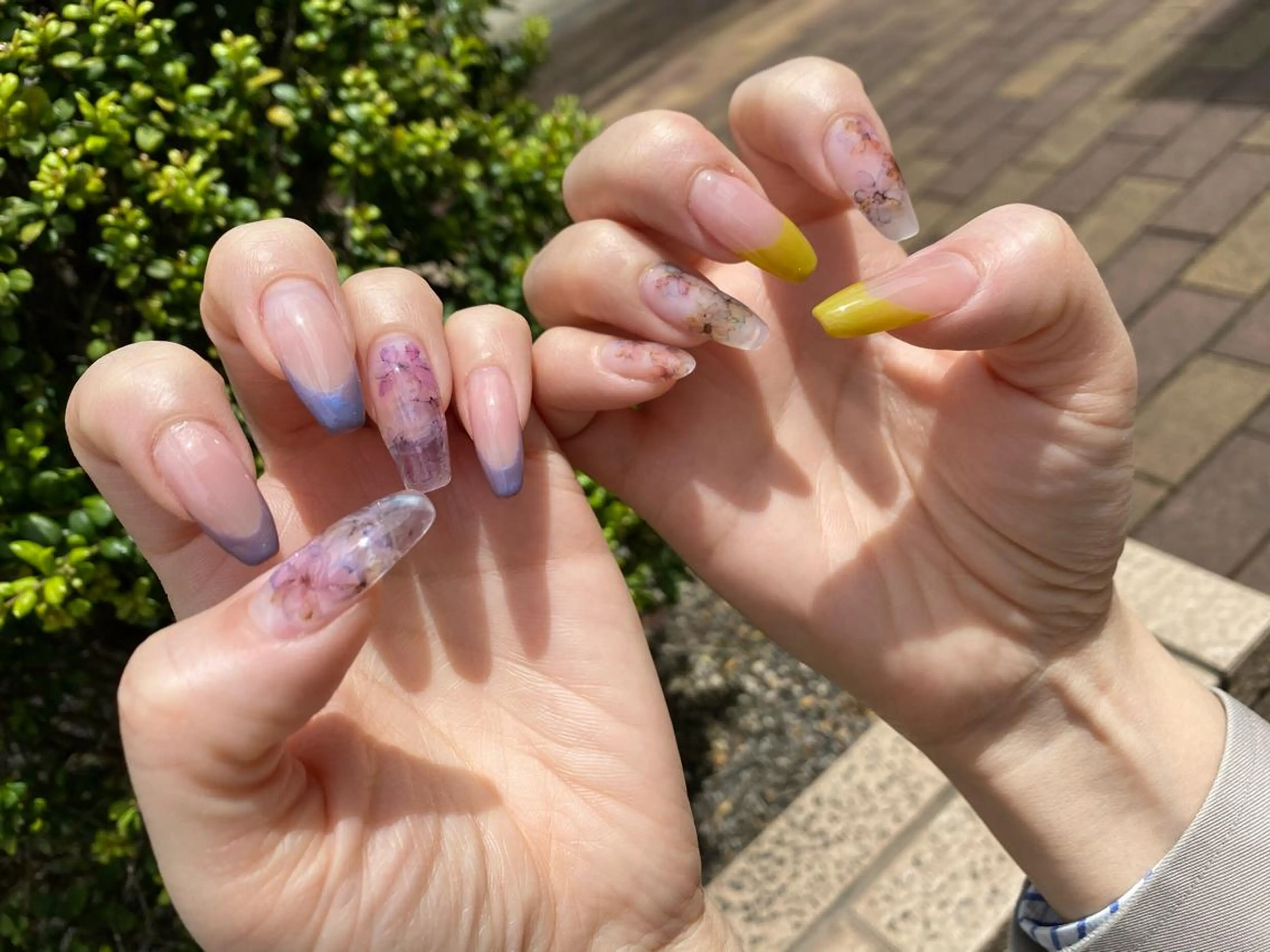 ロング ネイル クリアネイル フラワーネイル フレンチネイル マットネイル ハンドネイル akita kazumiのネイルデザイン