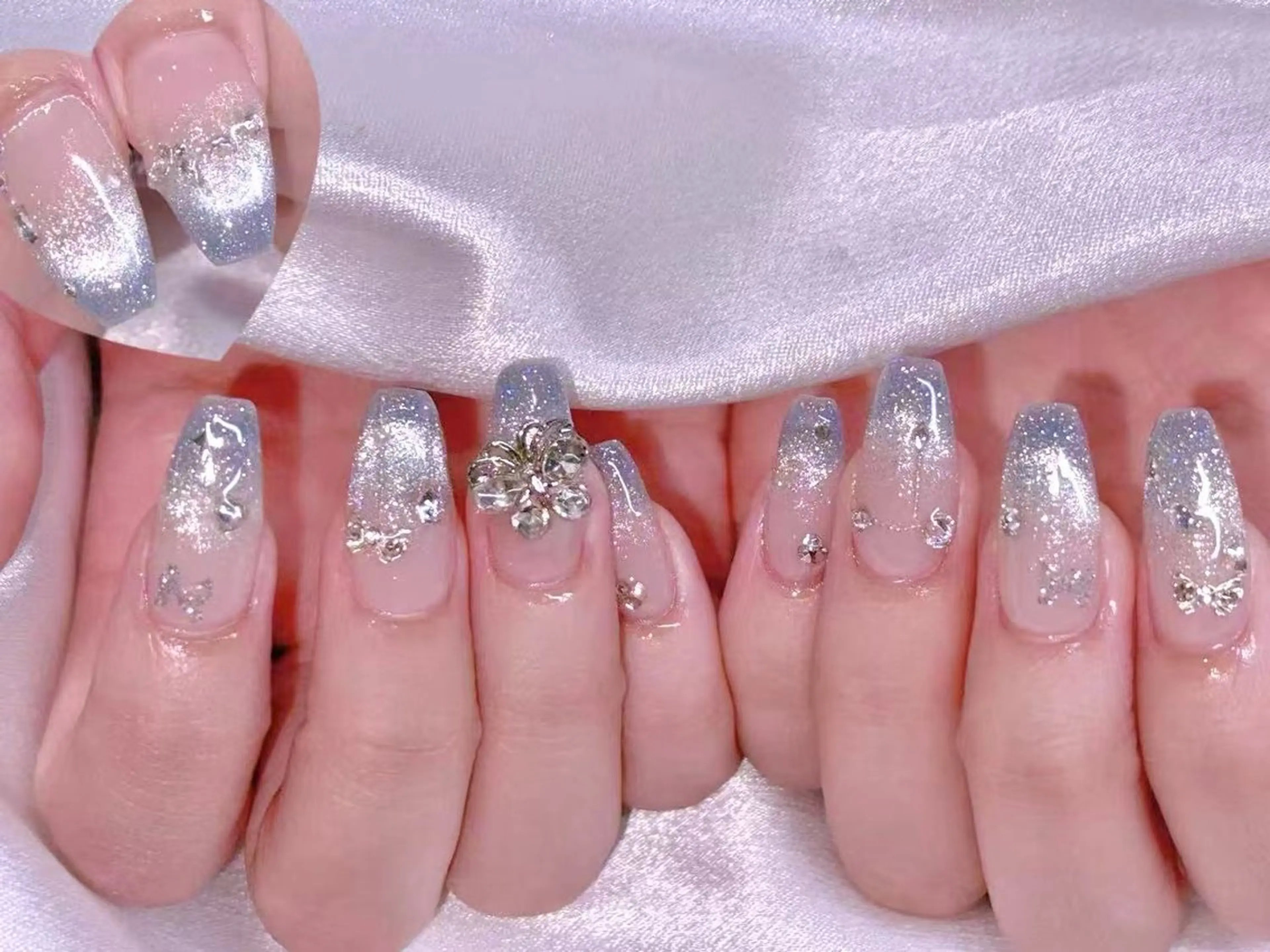 ネイル ハンドネイル ハンドケア リン リンのネイルデザイン