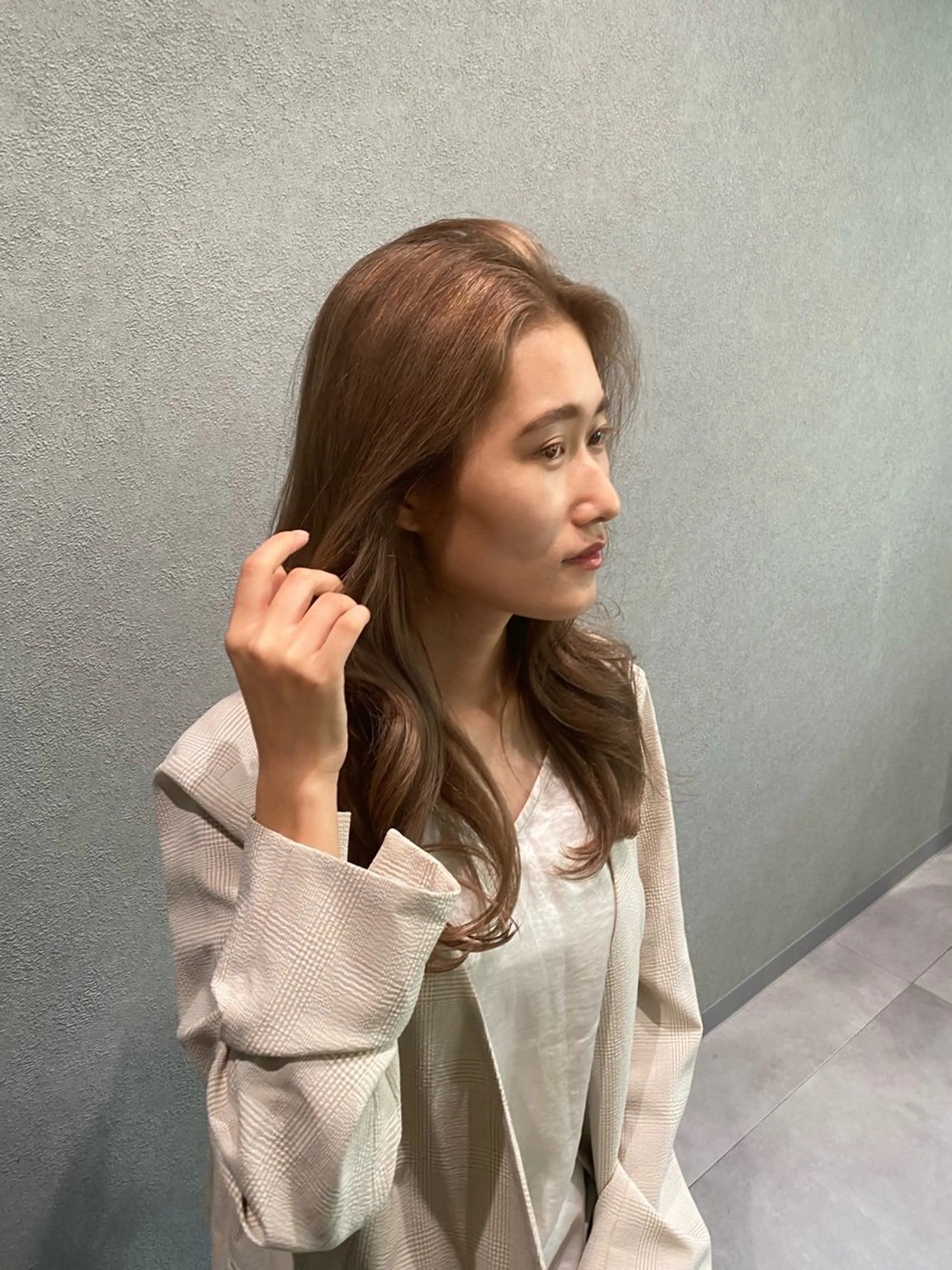 セミロング カラー Chouette .ayakaのヘアスタイル