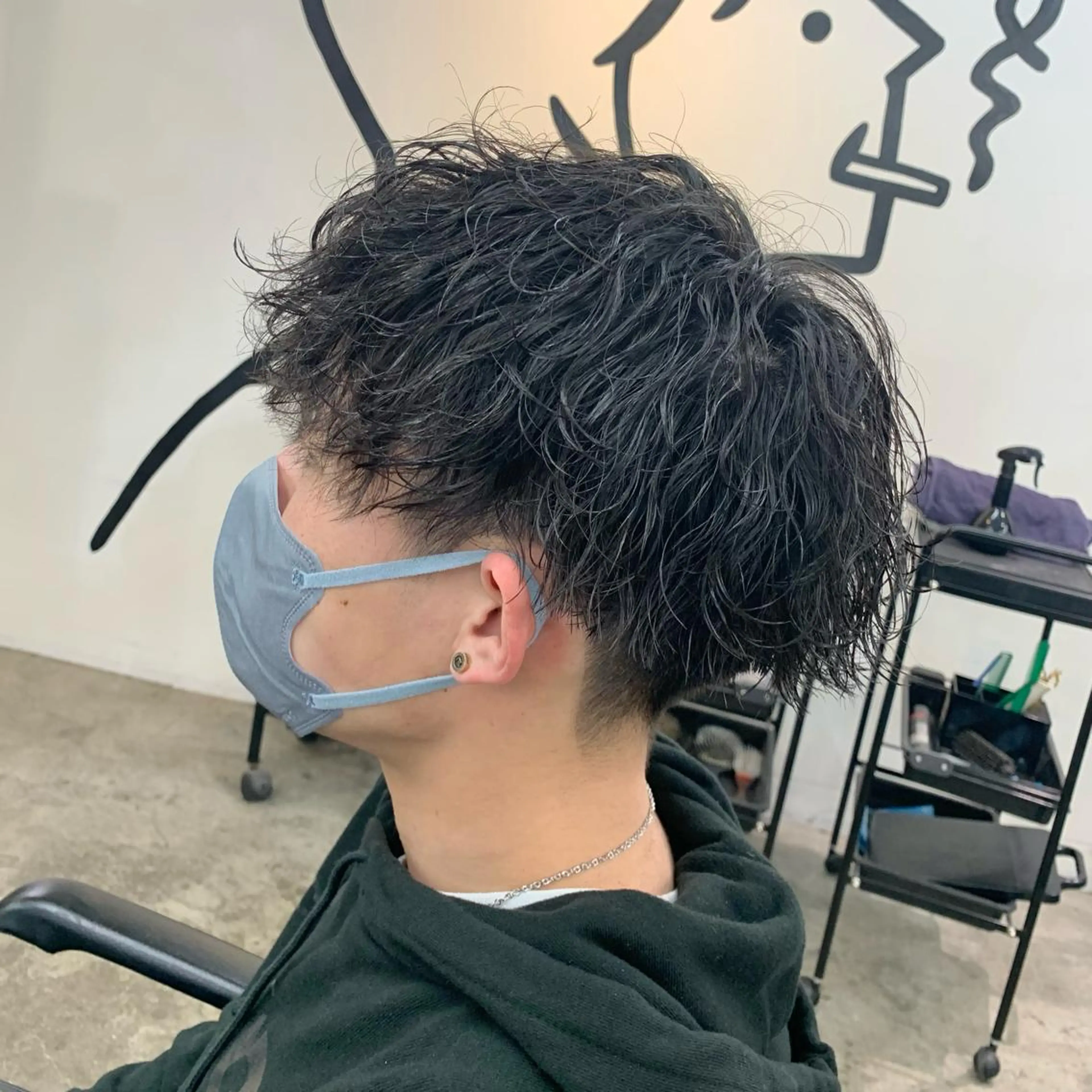 ショート パーマ メンズ メンズパーマ 波巻きパーマ カット パーマ メンズ特化美容師/ 藤戸 椋のヘアスタイル