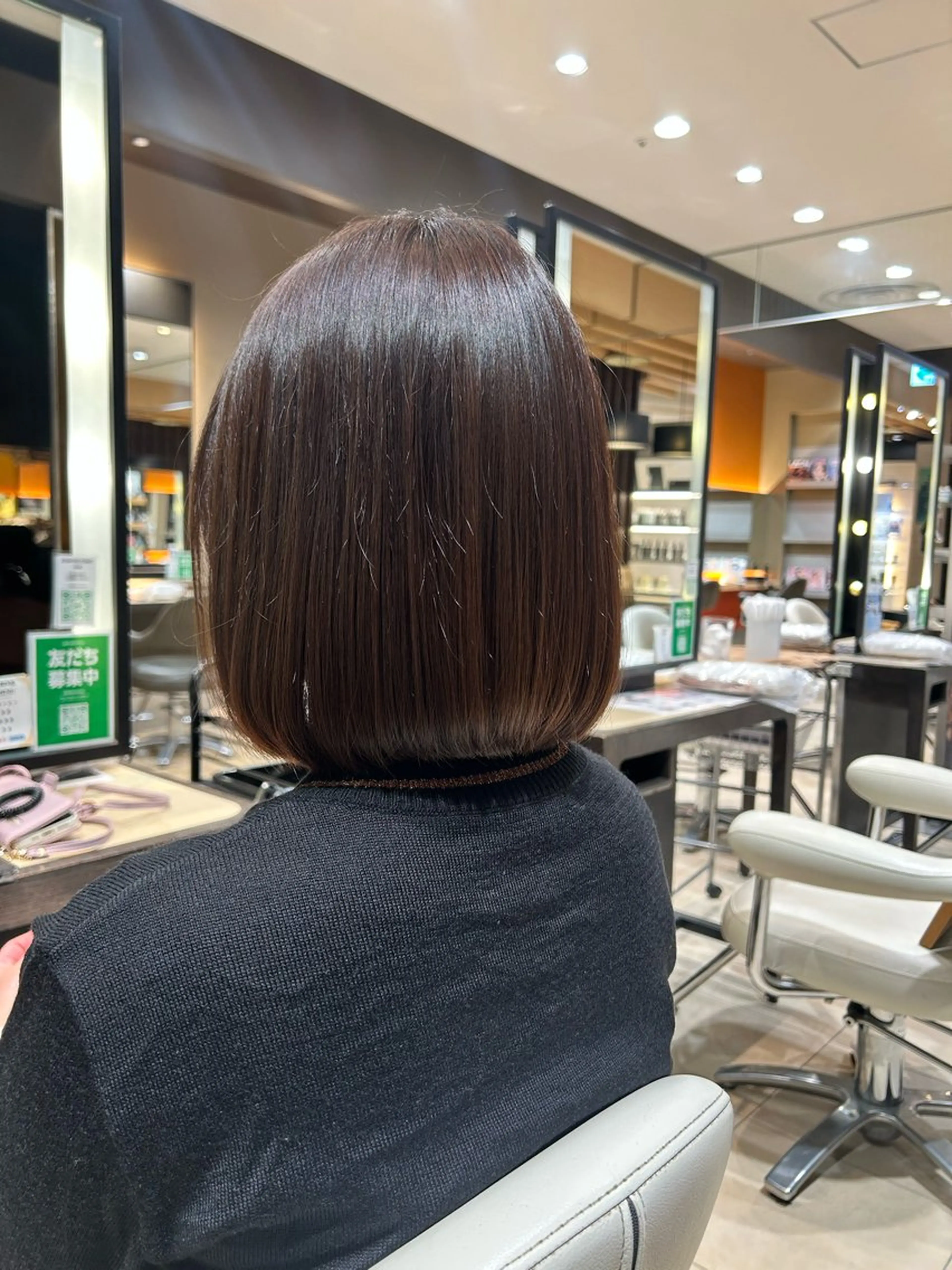 ショート ボブ maison blanc AVEDA所属・ホリオ チヒロのヘアスタイル
