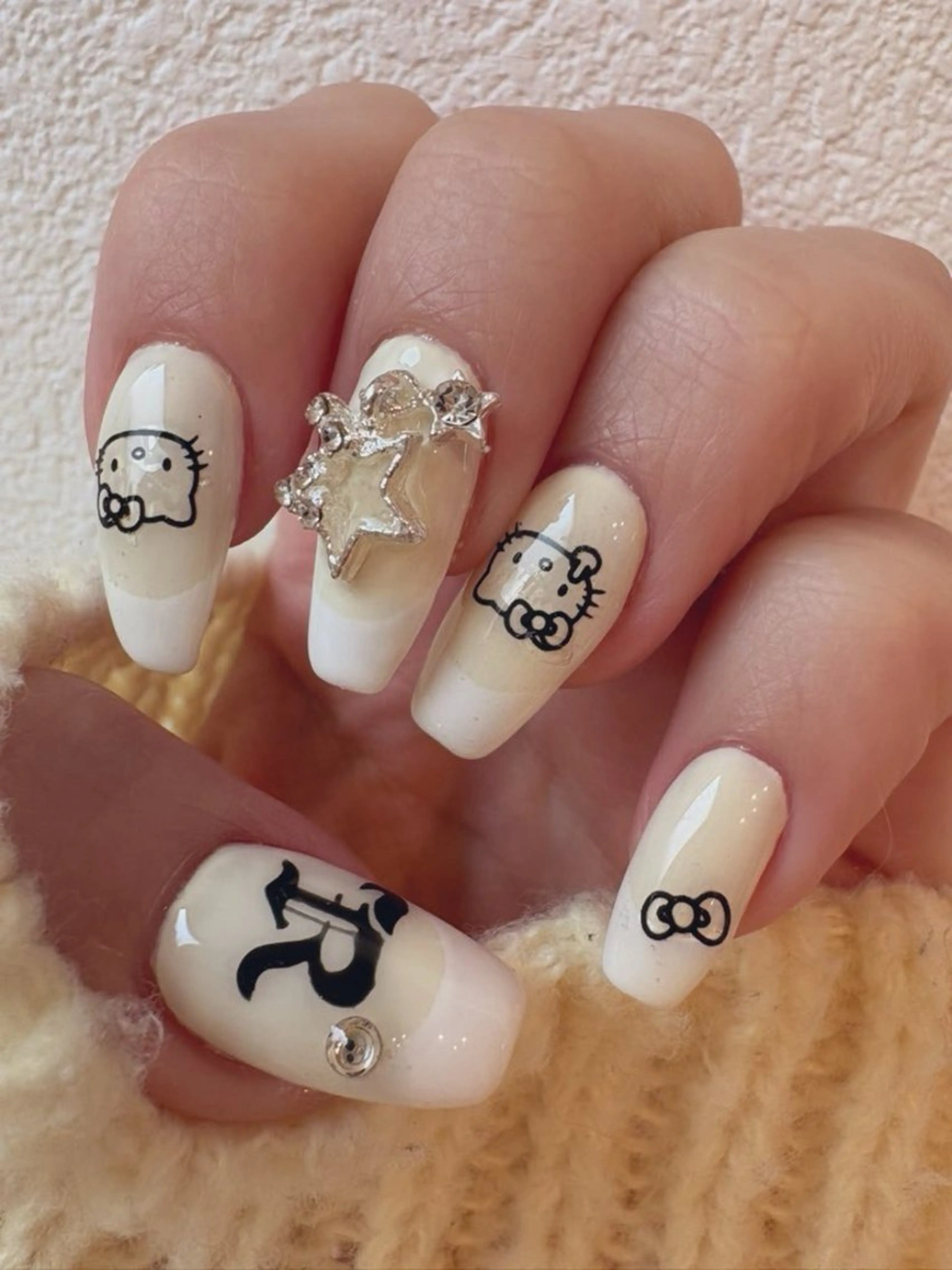 ネイル ハンドネイル THE BALM Rihoのネイルデザイン