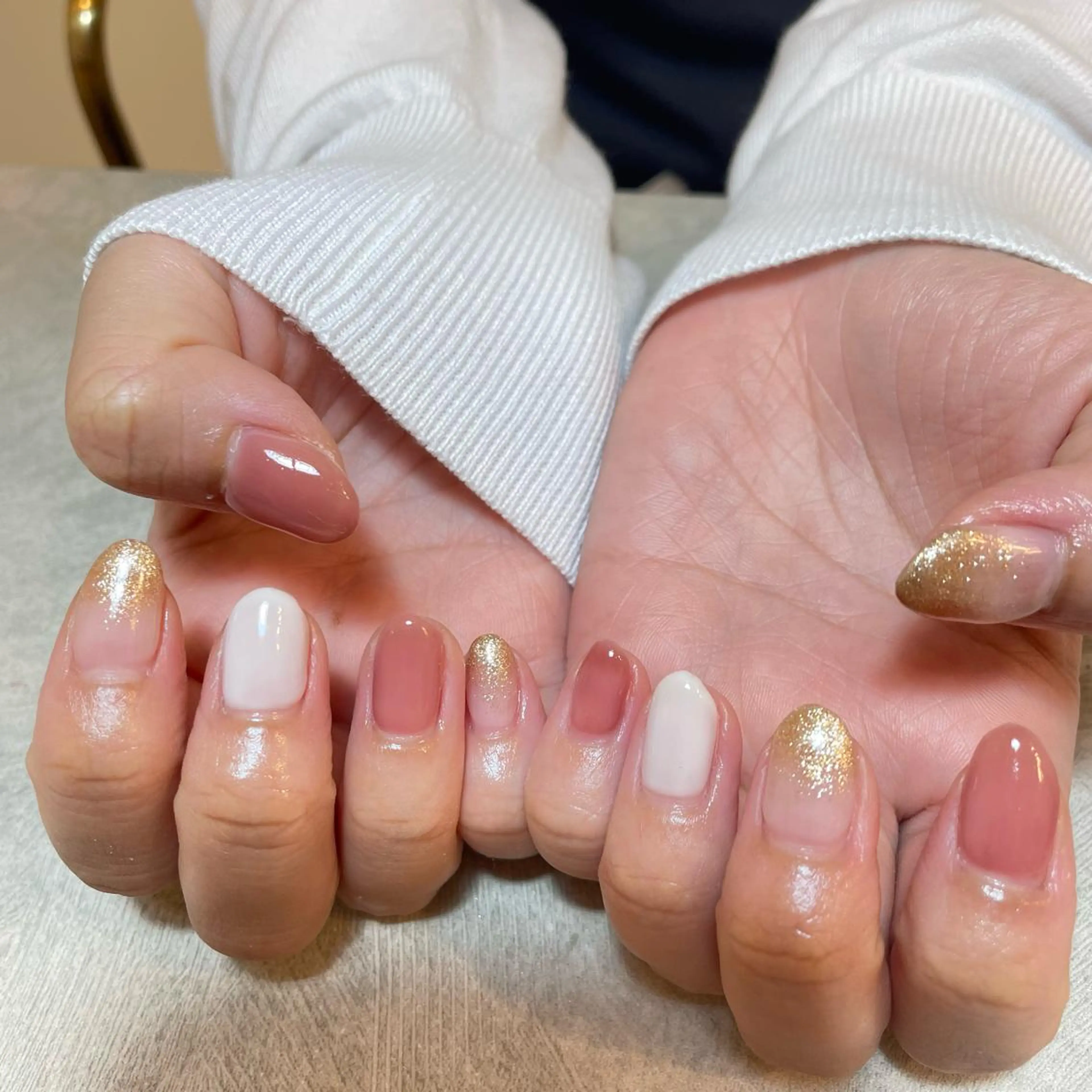 ネイル グラデーション ラメ(グリッター) ラメグラデーション ワンカラーネイル ハンドネイル bylaki_ haruka(K)のネイルデザイン