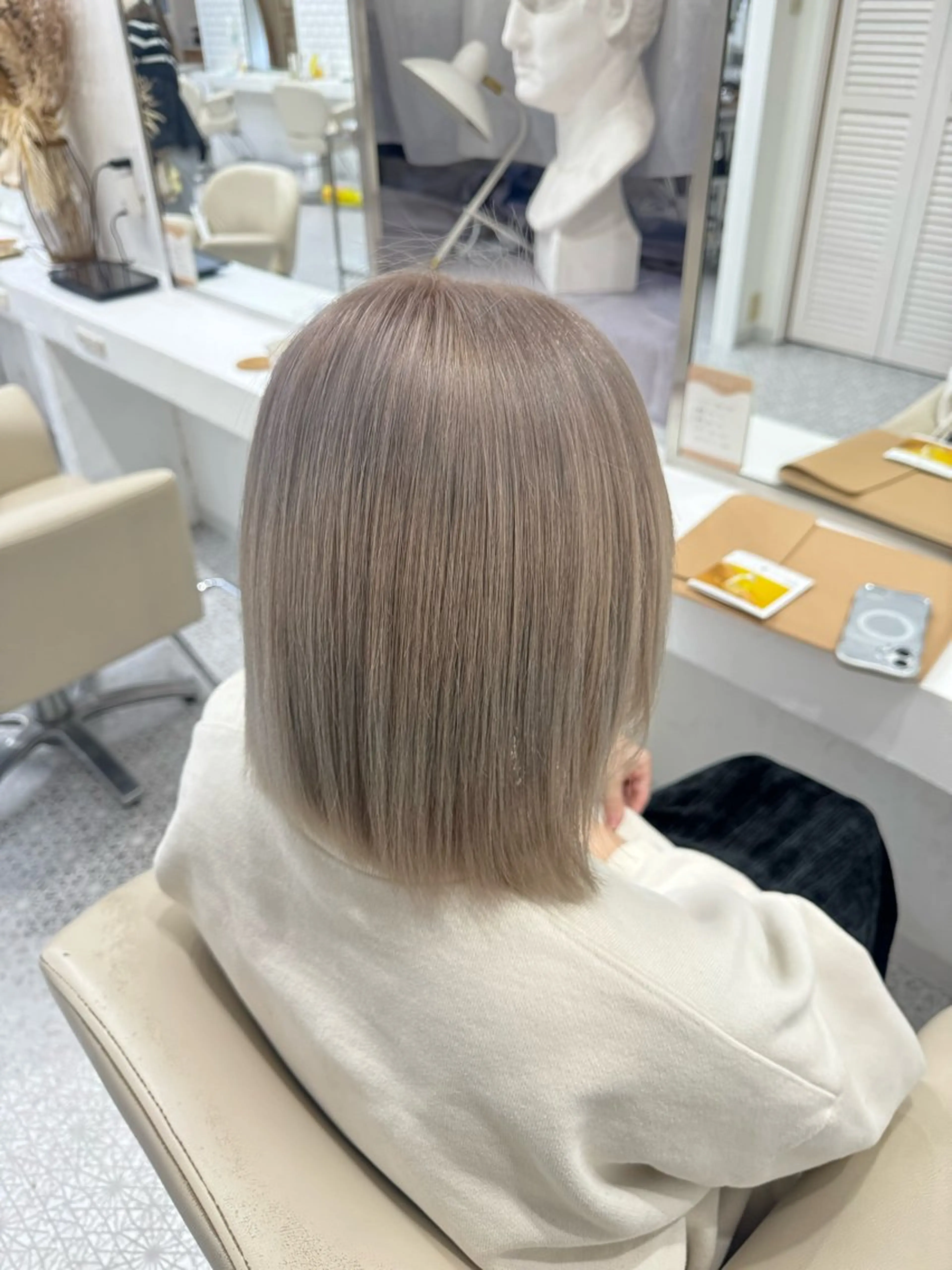 [60%off]ブリーチ込みダブルカラー🩵➕生トリートメント🌟の写真