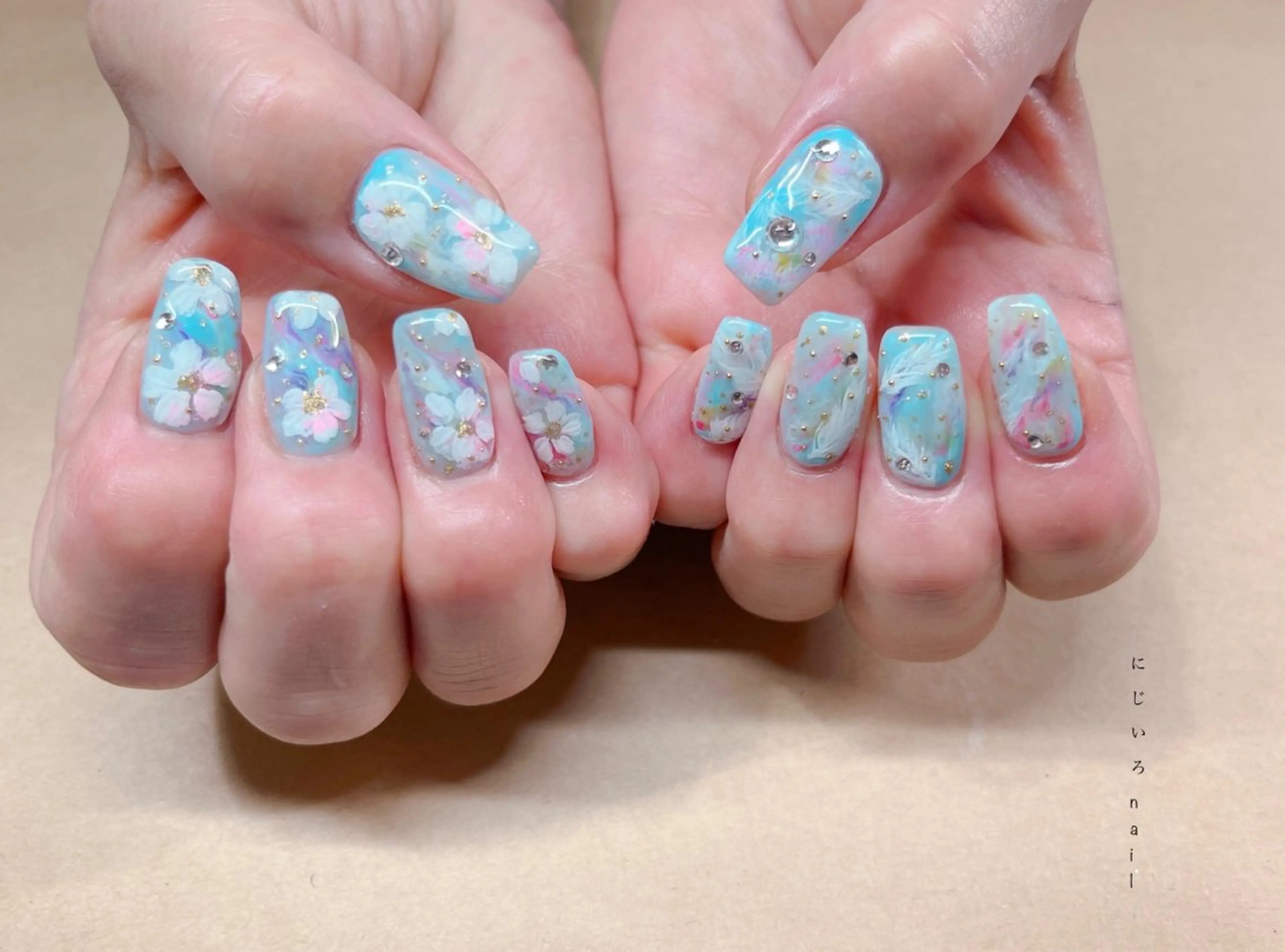 ネイル にじいろ nailのネイルデザイン