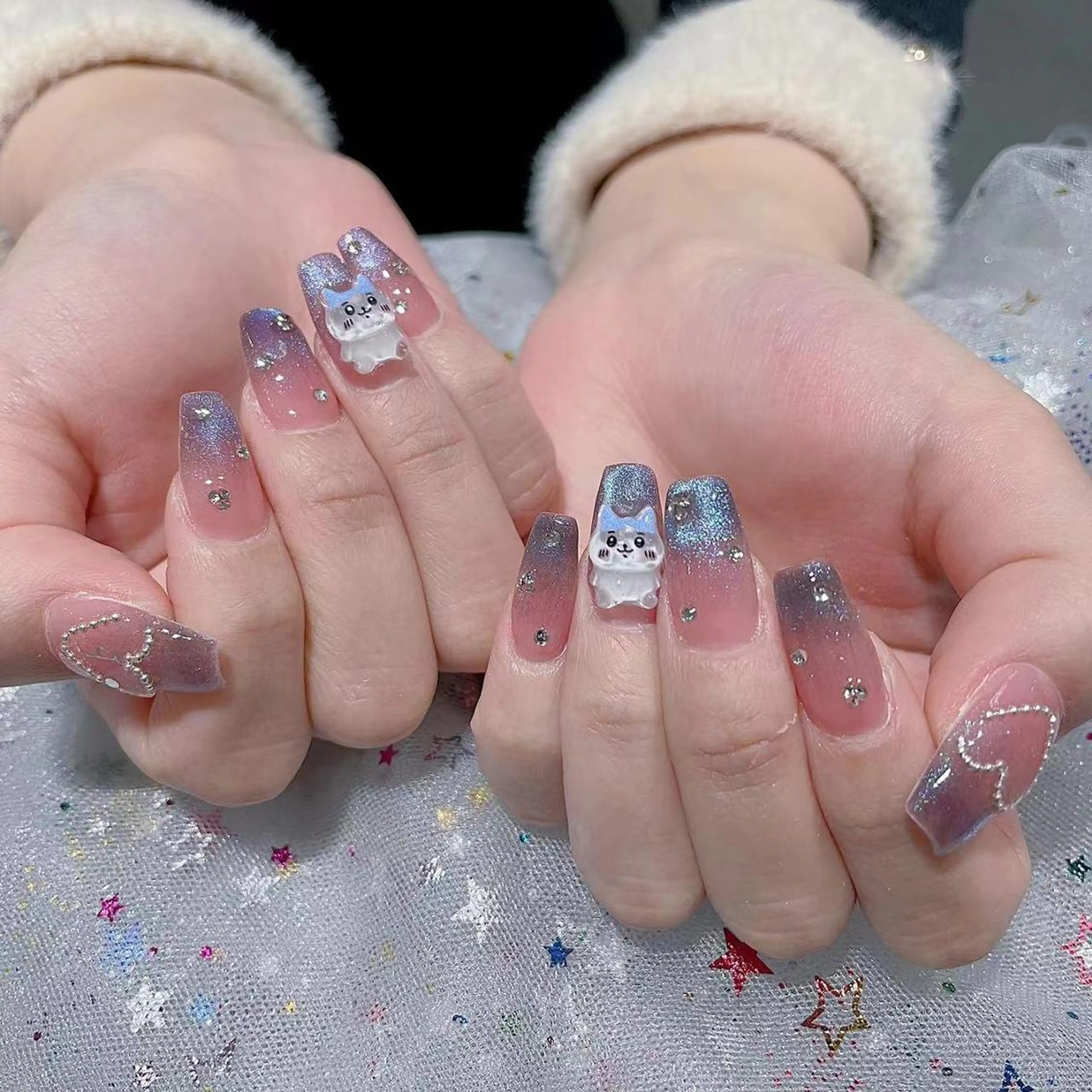 ネイル ハンドネイル Queens 榊 まおのネイルデザイン