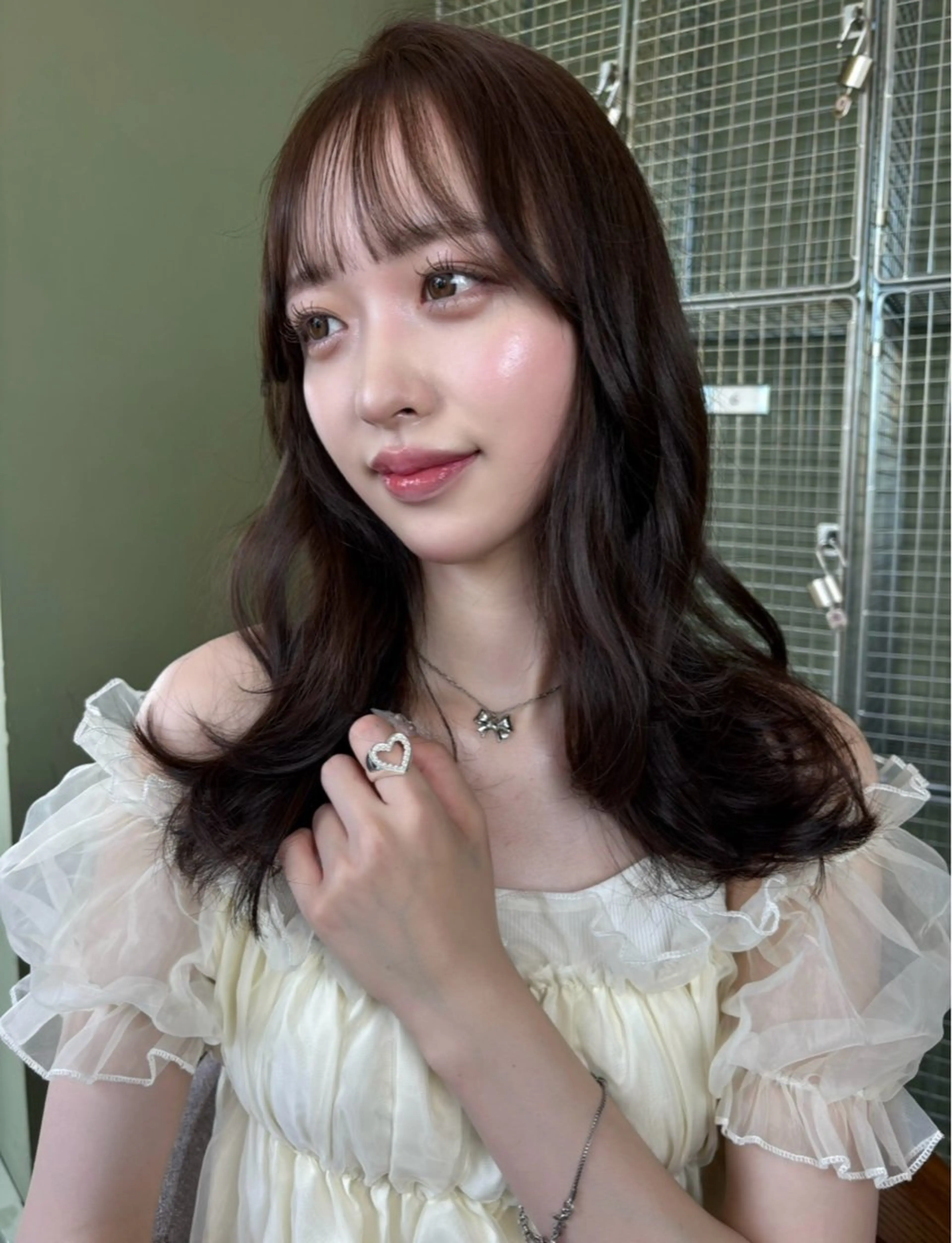 ミディアム カット ヘアカラー トリートメント レイヤー/透明感 カラー/nanokaのヘアスタイル