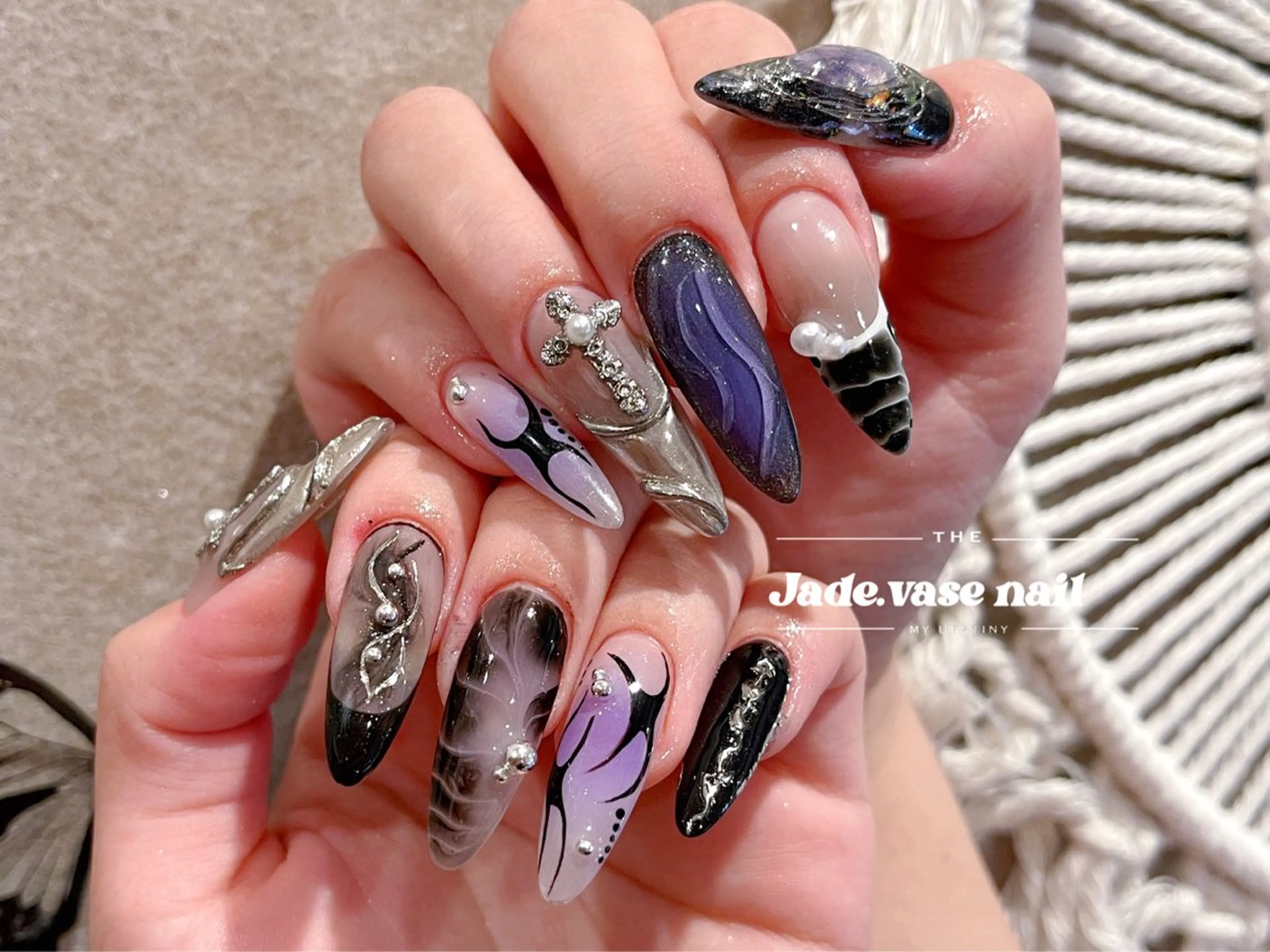 ネイル ハンドネイル ハンドケア ✰Jade.vase 银座のネイルデザイン
