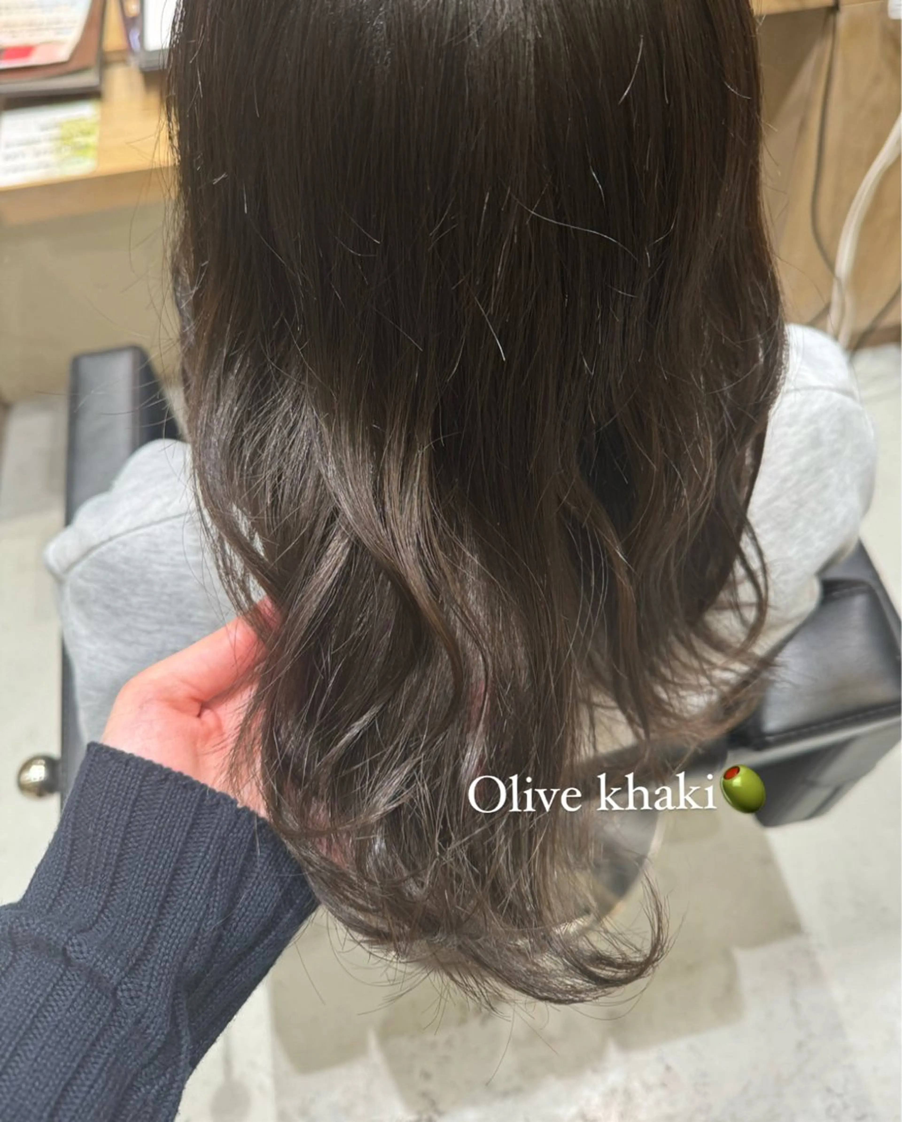 カラー カット ヘアカラー トリートメント 透明感カラー/顔周り カット/レイヤーにかのヘアスタイル
