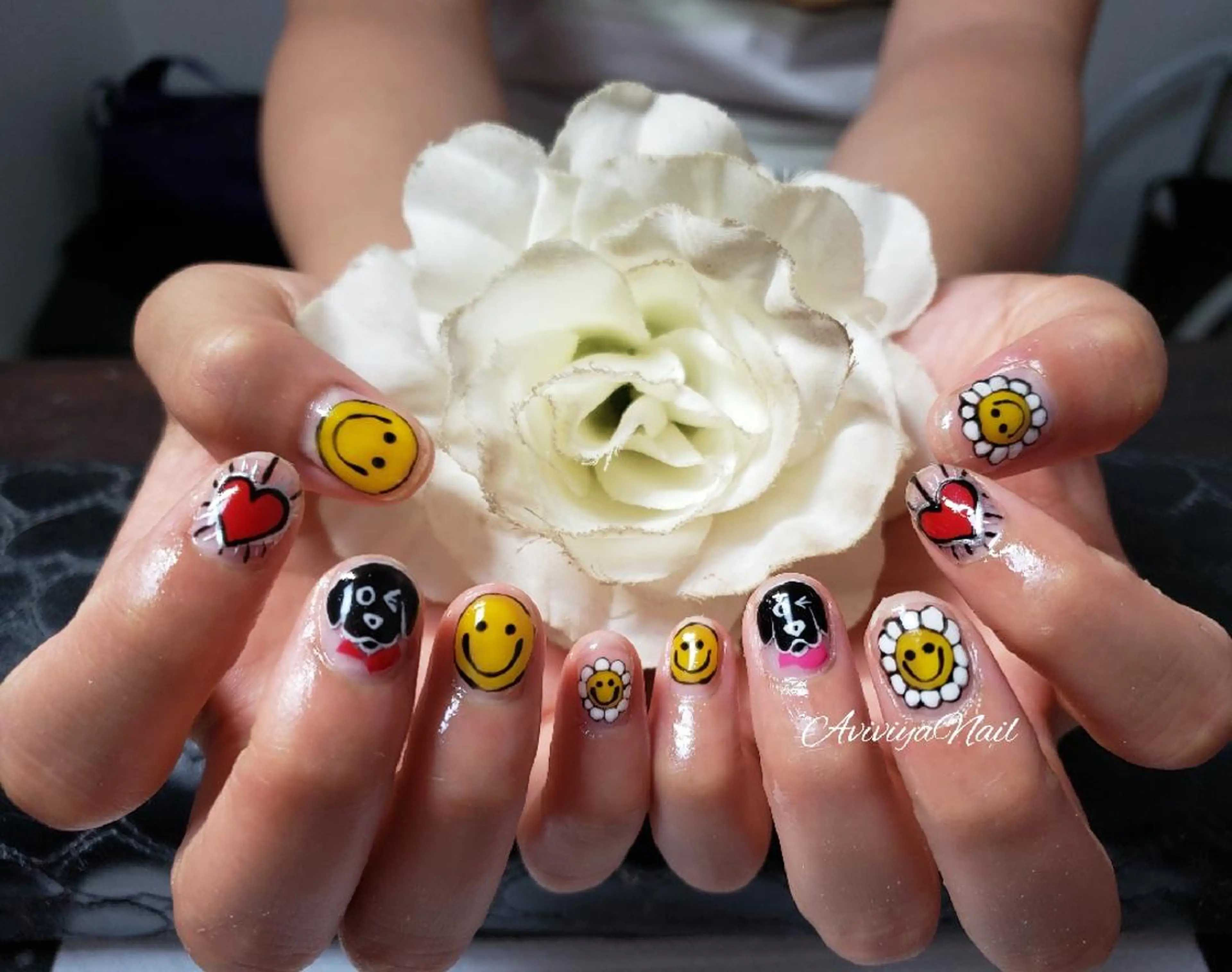 ネイル AviviyaNail所属・kubo ayaのネイルデザイン