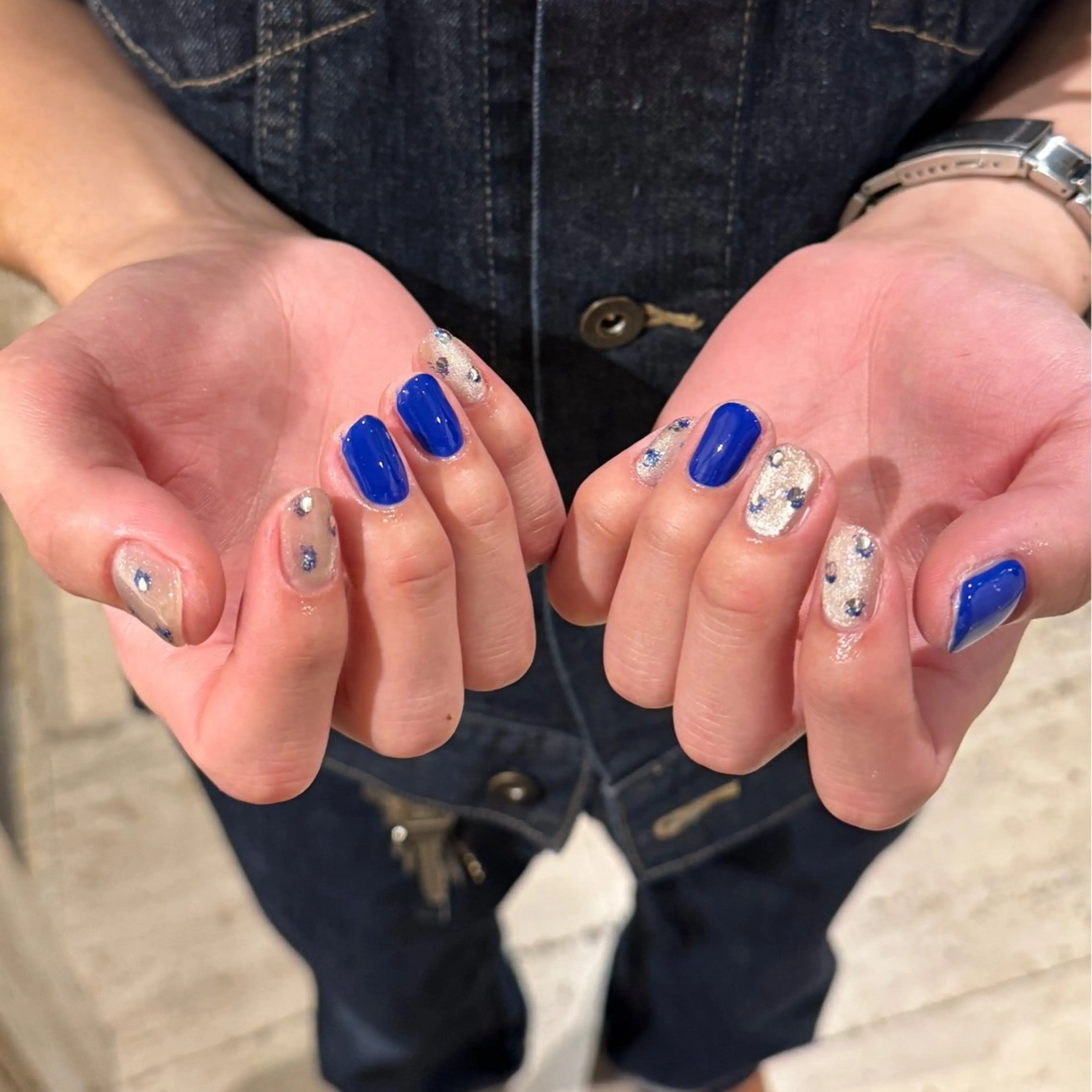 ネイル ハンドネイル 𝐫𝐚𝐢 𝐧𝐚𝐢𝐥の眉毛・アイブロウイメージ