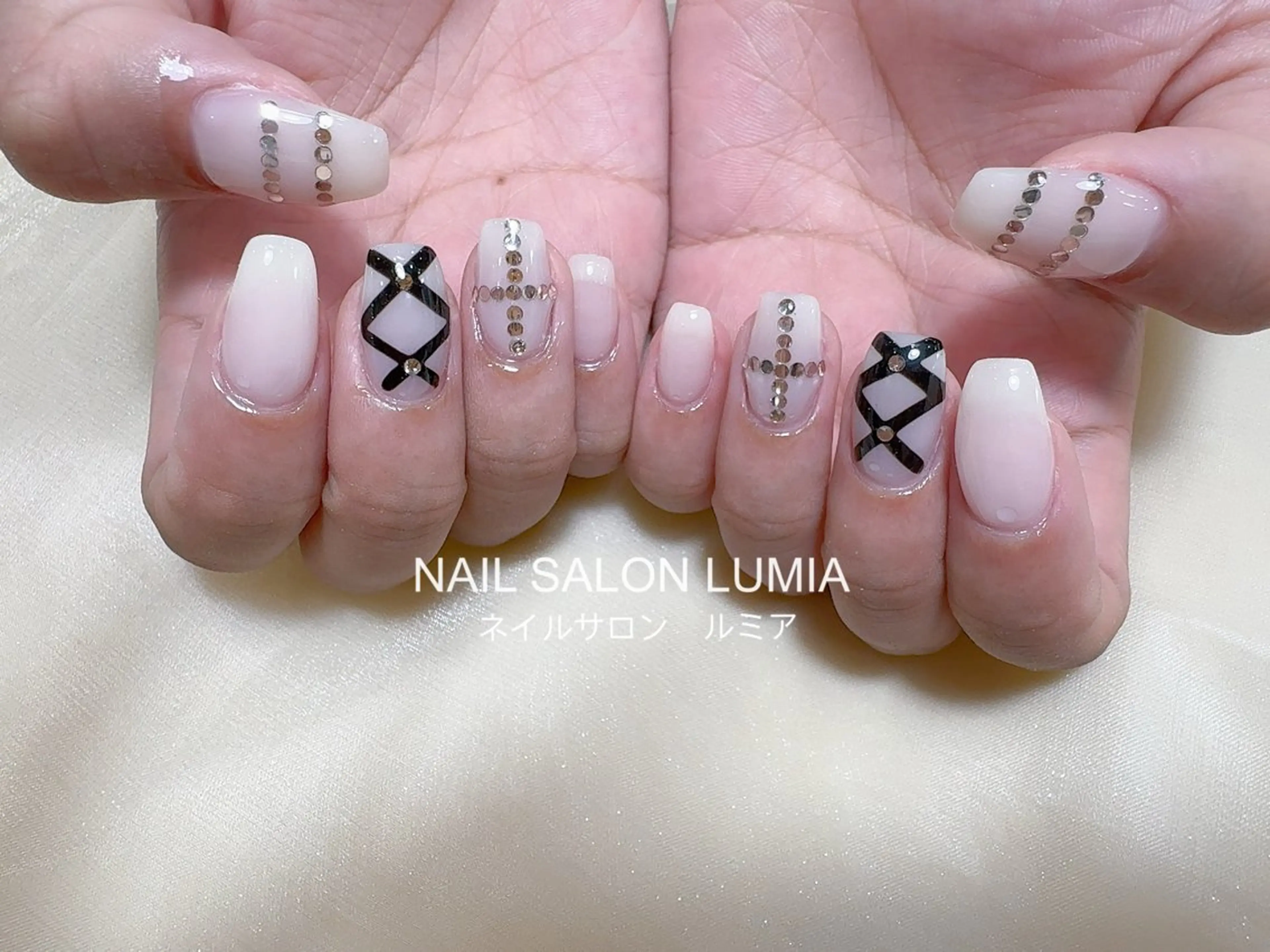 ネイル ハンドネイル ネイルサロン ルミア Lumia 店長のネイルデザイン