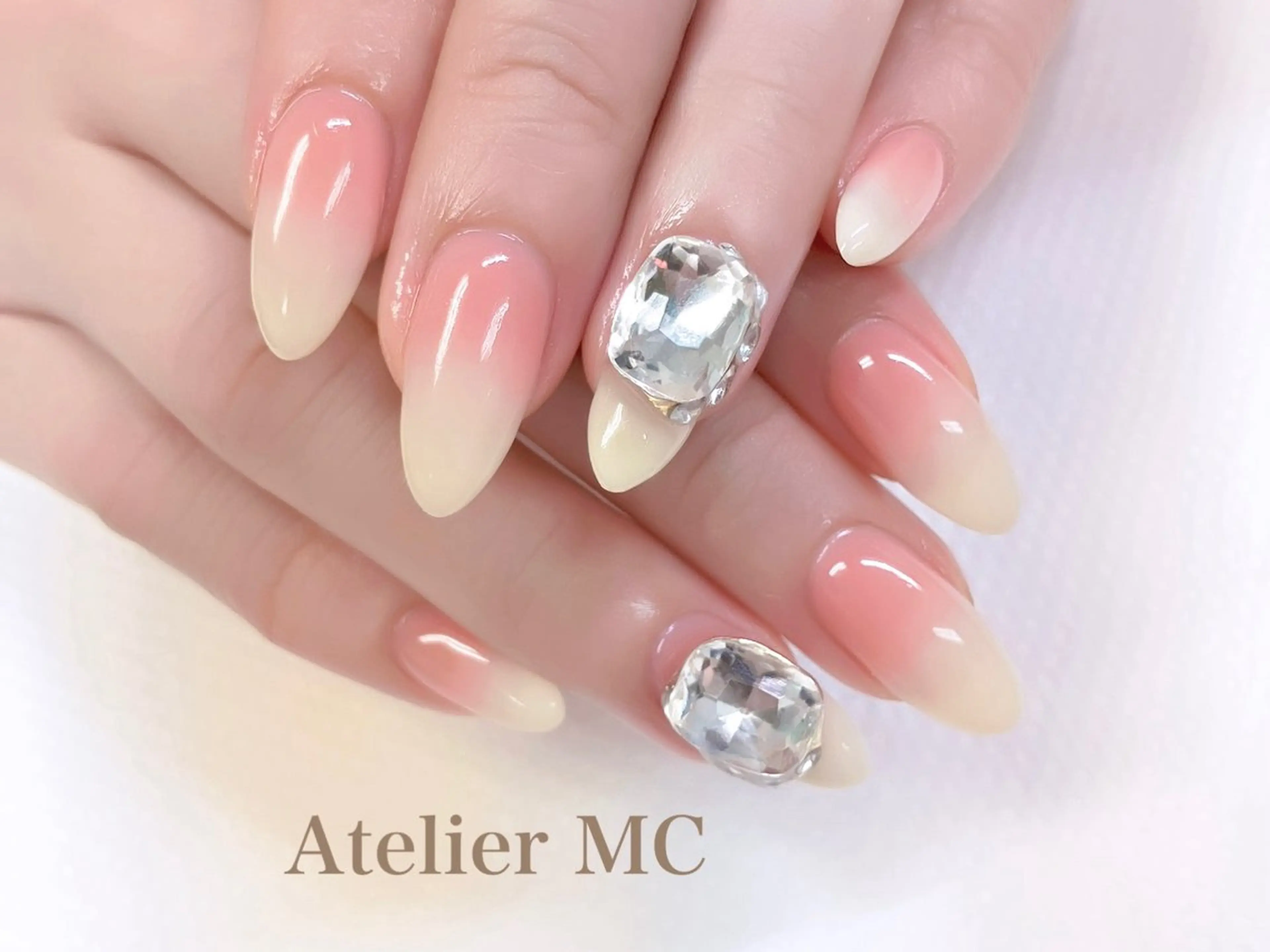 ネイル ハンドネイル アトリエ エムシー 【新富町・東銀座】のネイルデザイン