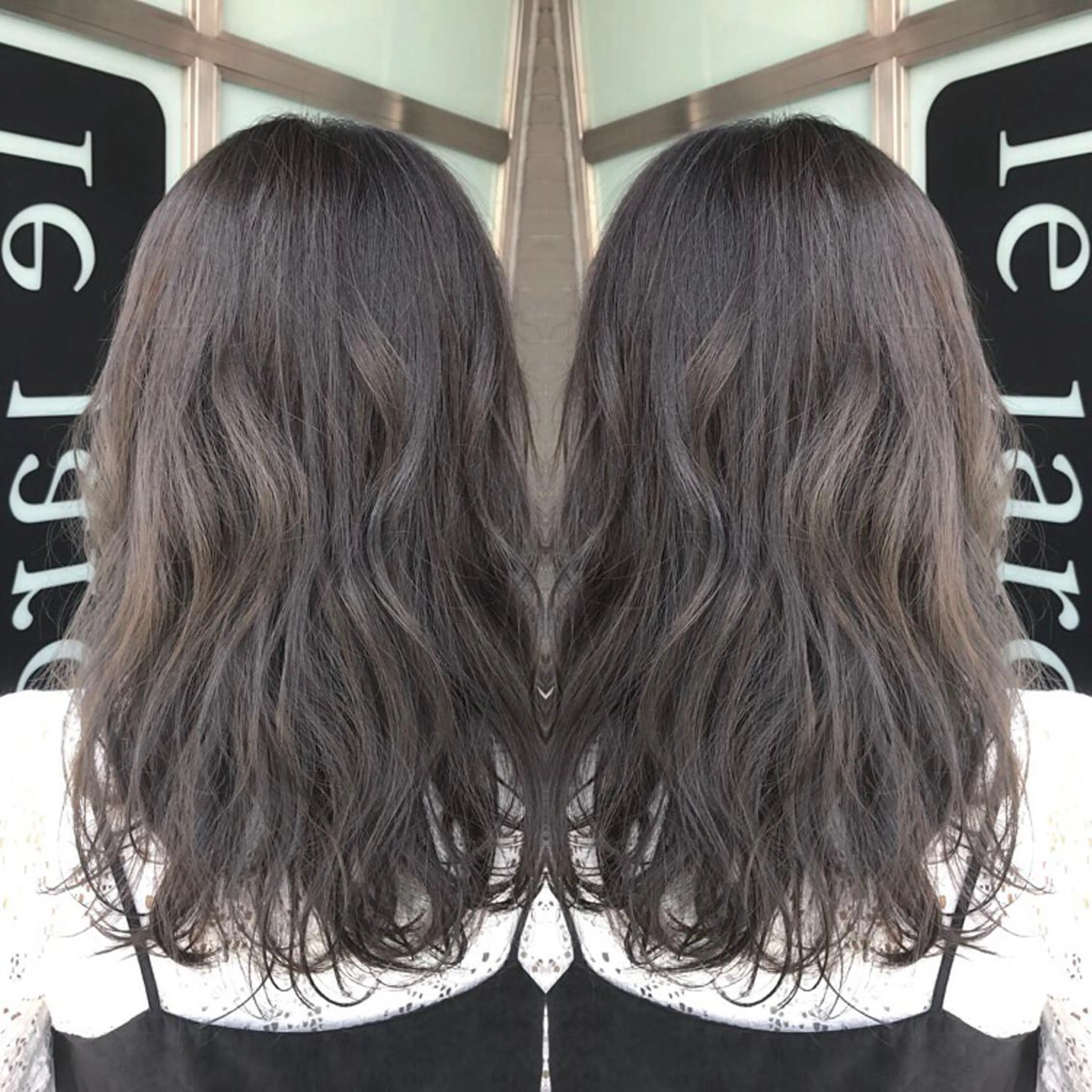 セミロング カラー グレージュ イルミナカラー 青木 茂樹⭐️ 透明感カラーのヘアスタイル