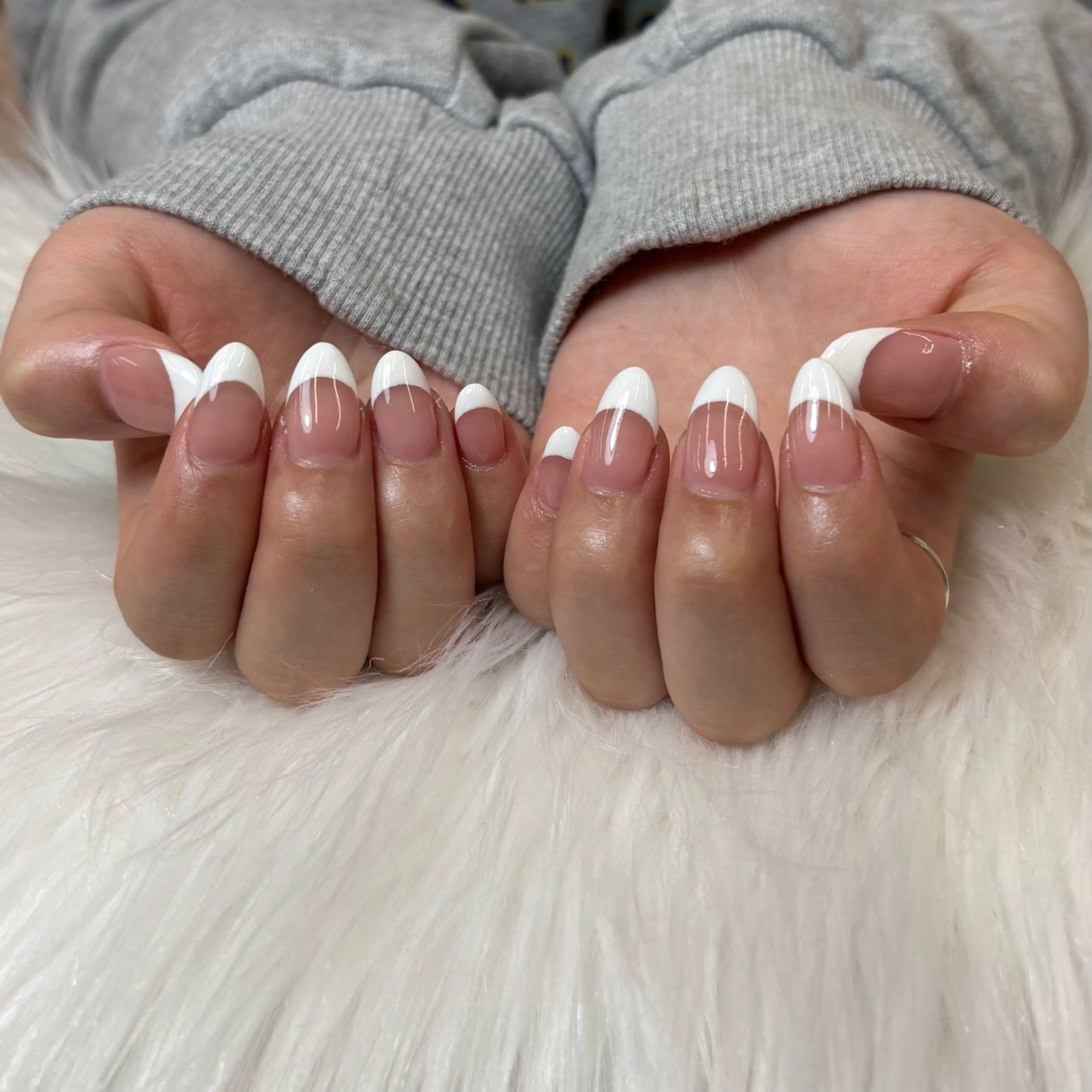 ネイル フレンチネイル ハンドネイル ハンドケア NAIL atre SAIKAのネイルデザイン