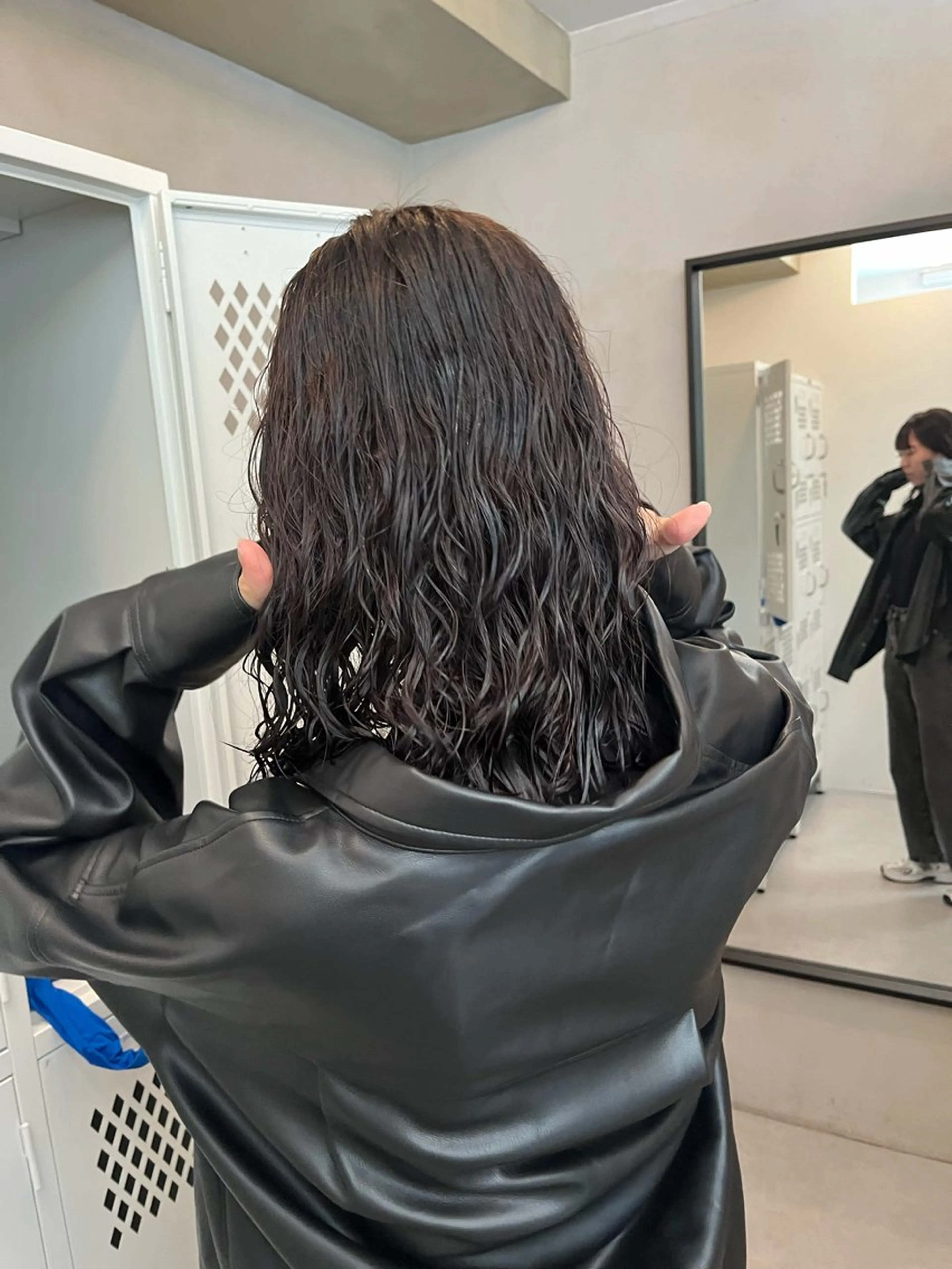 セミロング パーマ 彩葉/ブリーチ/ カットモデル栄・伏見のヘアスタイル