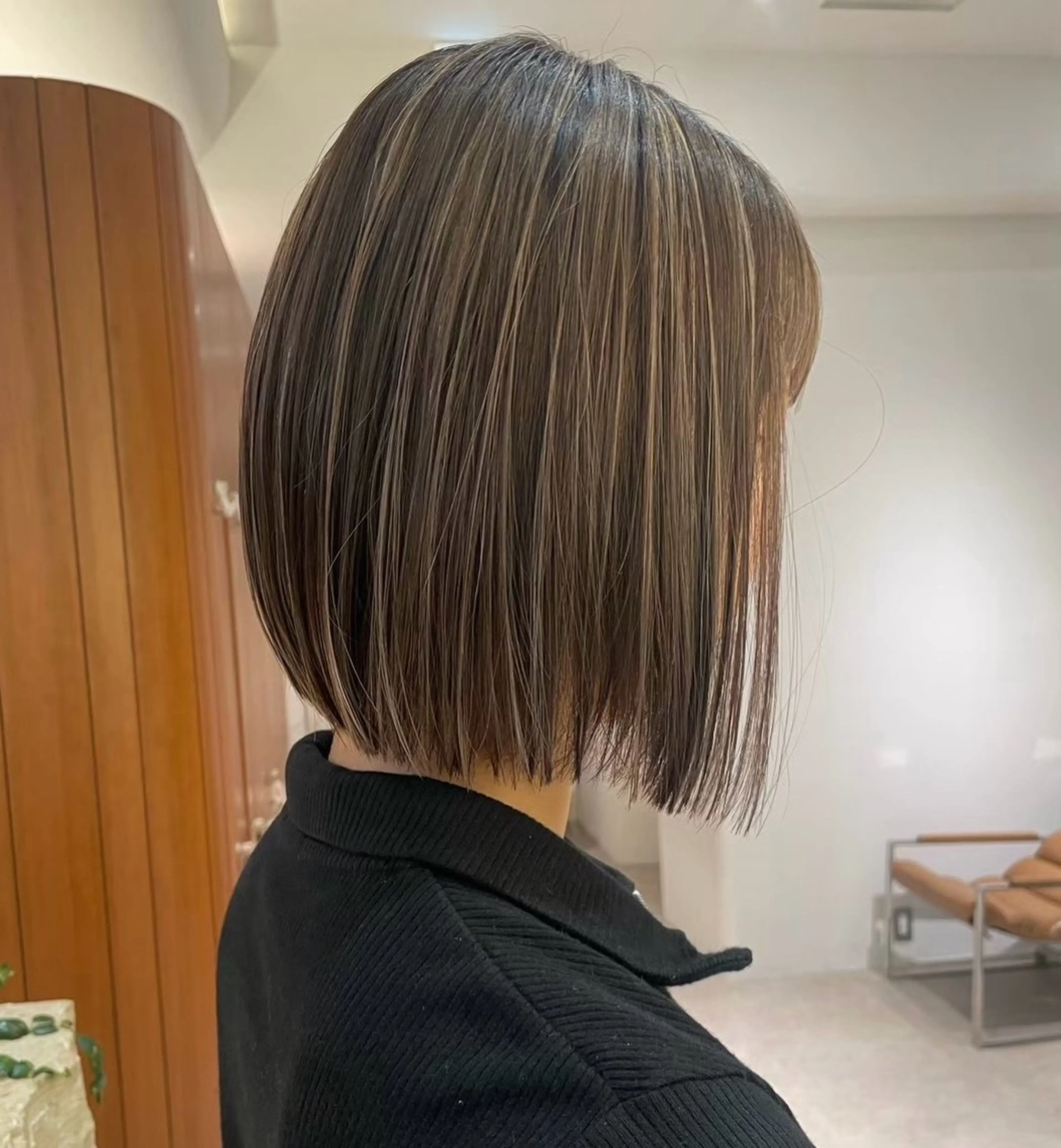 ショート カラー 切りっぱなしボブ デザインカラー ハイライトカラー ボブ ハイライト 渋谷/レイヤーボブ・ 韓国ボブ特化/楓のヘアスタイル