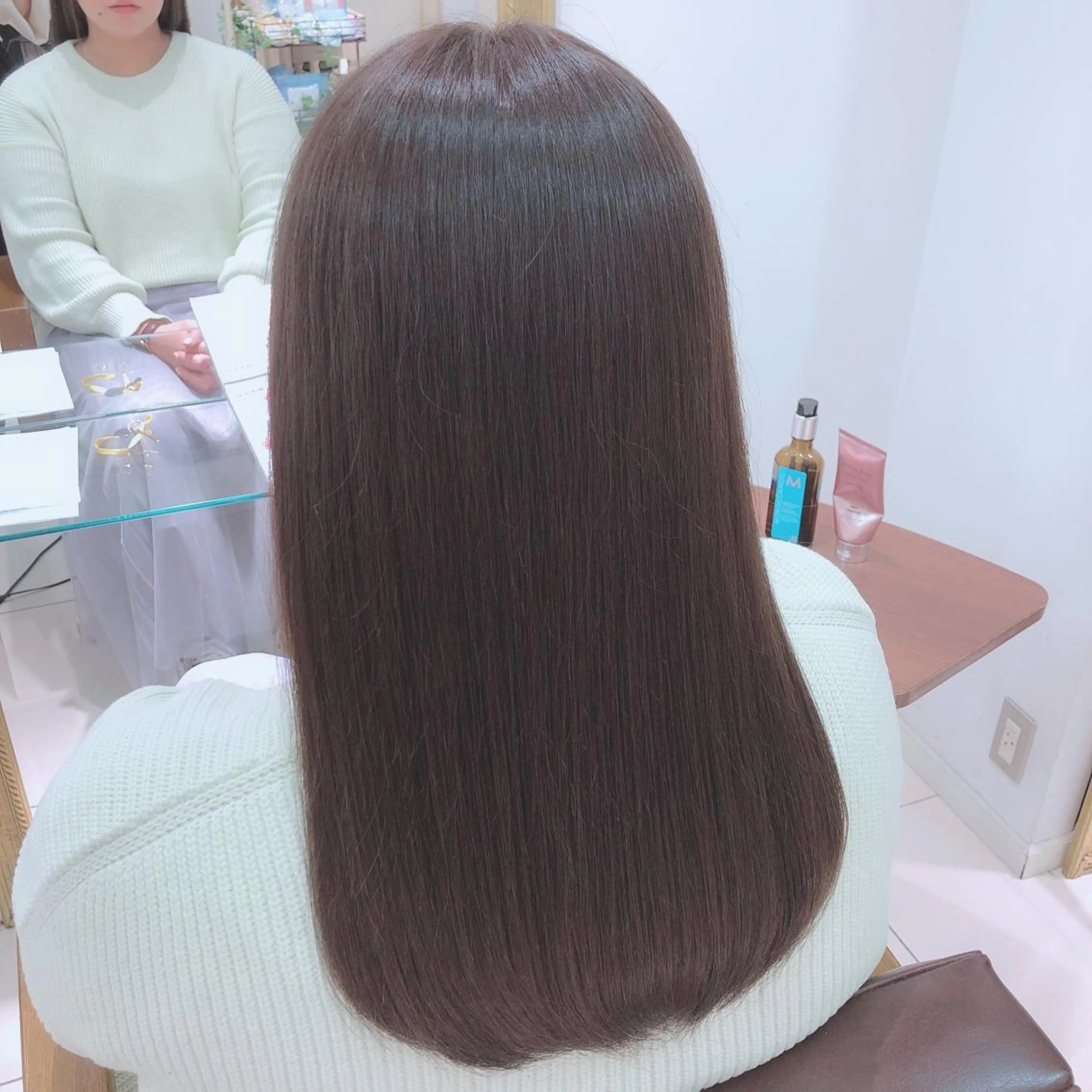 ロング カラー TRENCH 自由が丘所属・TRENCH 相澤 果歩のヘアスタイル