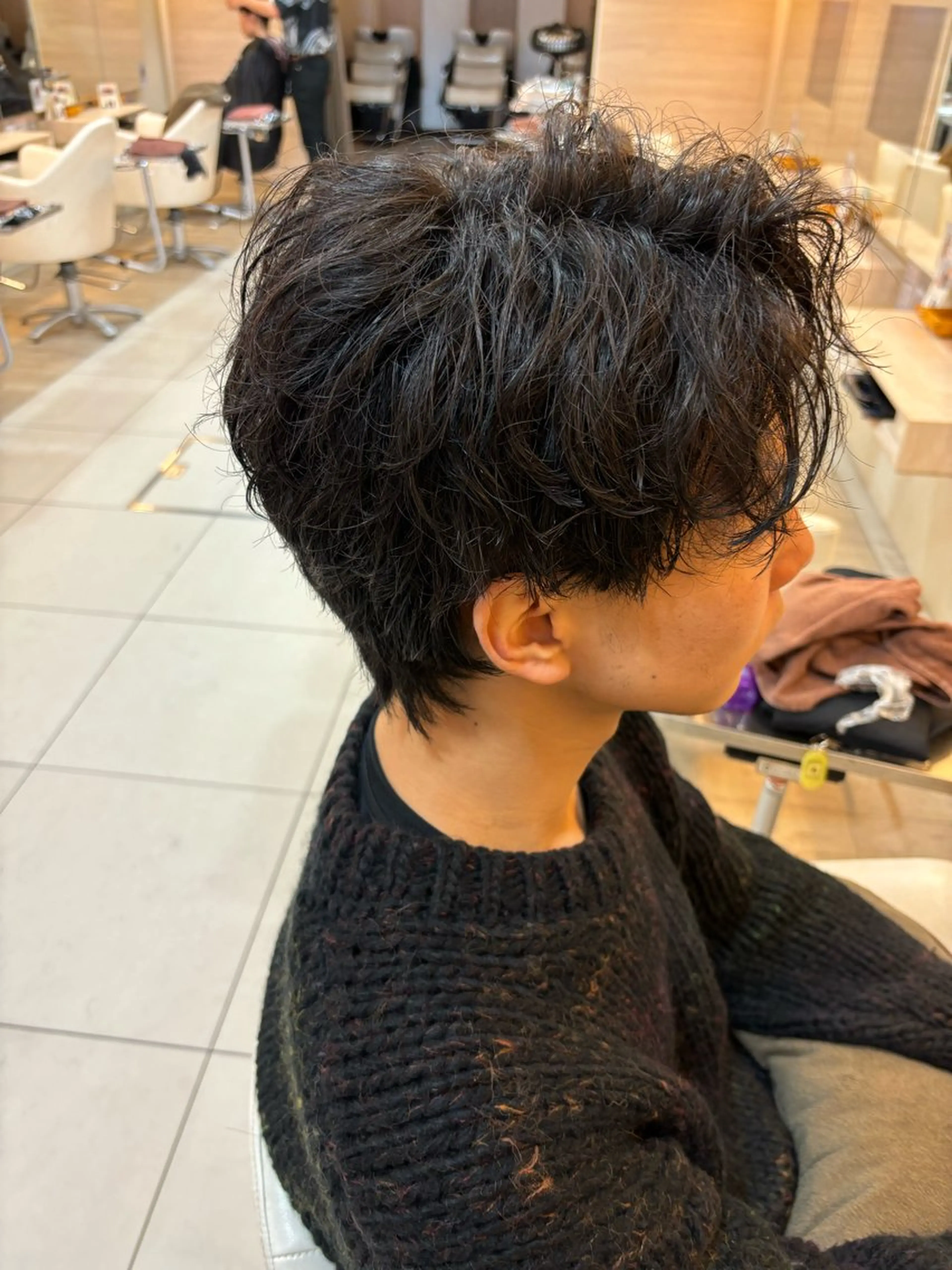 ミディアム カラー パーマ ヘアアレンジ メンズ キッズ センターパート 波巻きパーマ 🫧Selene SHOGO🫧のヘアスタイル