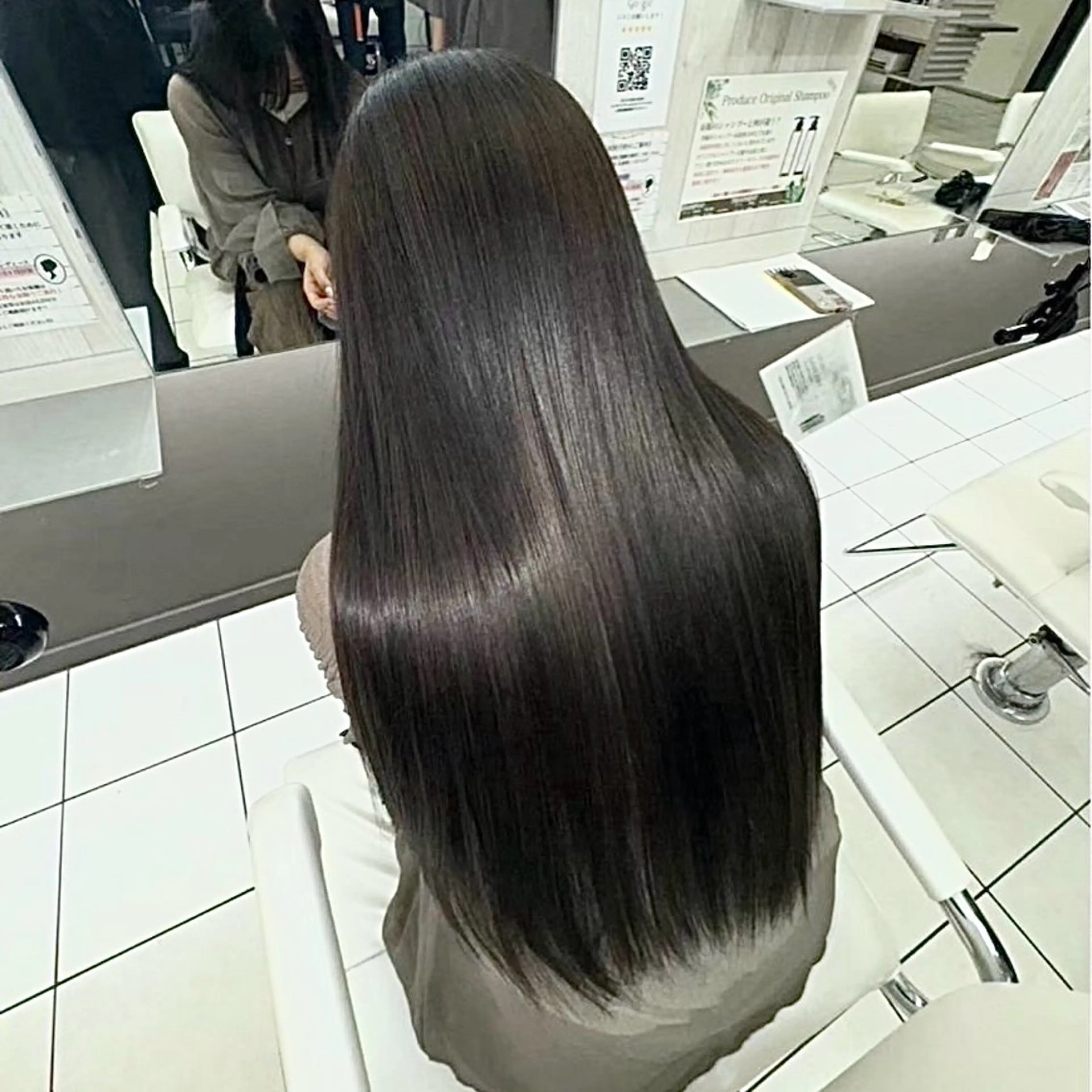 【人気𝐍𝐨. 𝟏💍】縮毛矯正で叶える美髪ストレート✨の写真