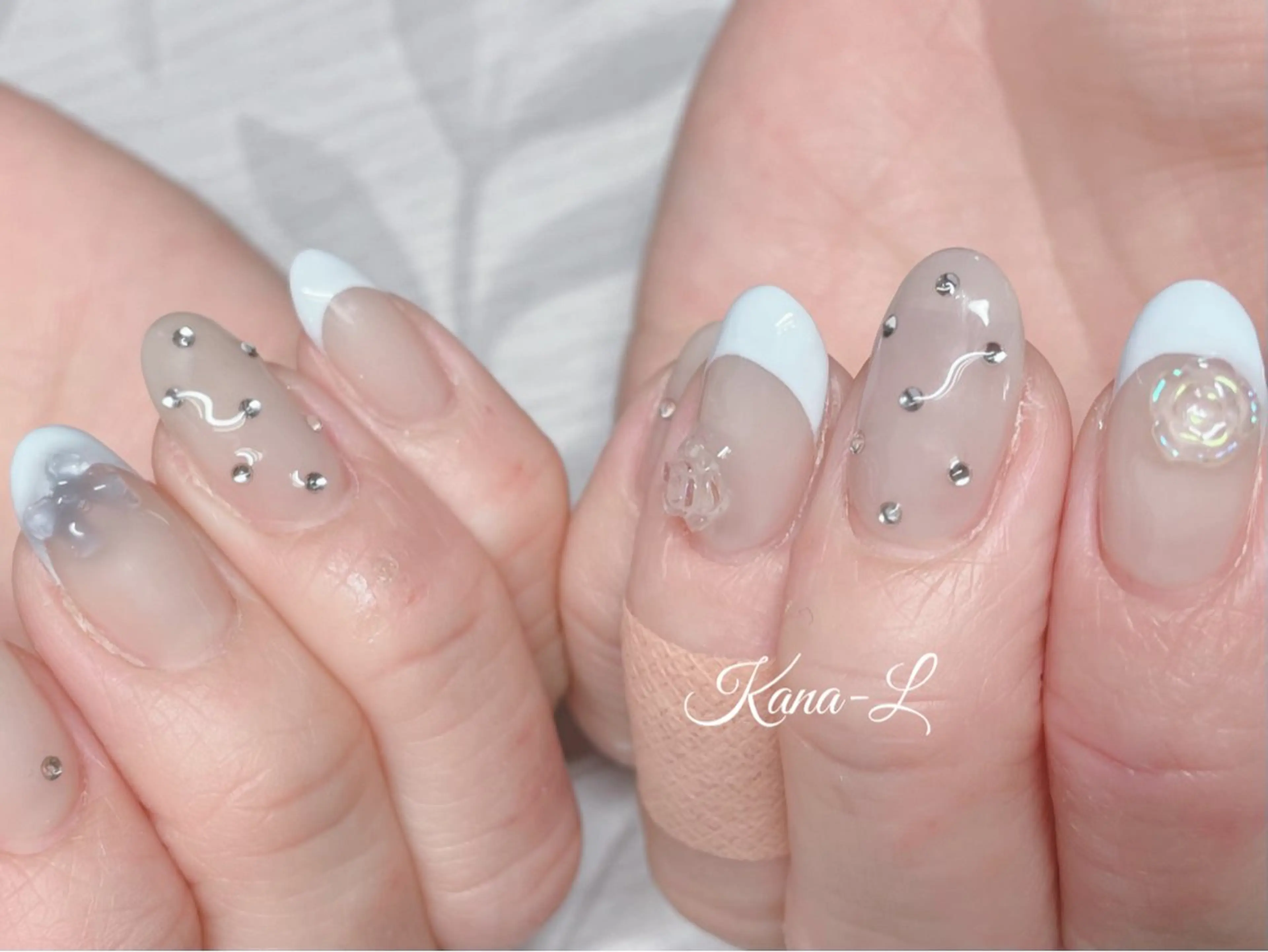 ネイル フレンチネイル ジェルネイル 韓国ネイル 水色 パラジェル 芦辺 香奈のネイルデザイン