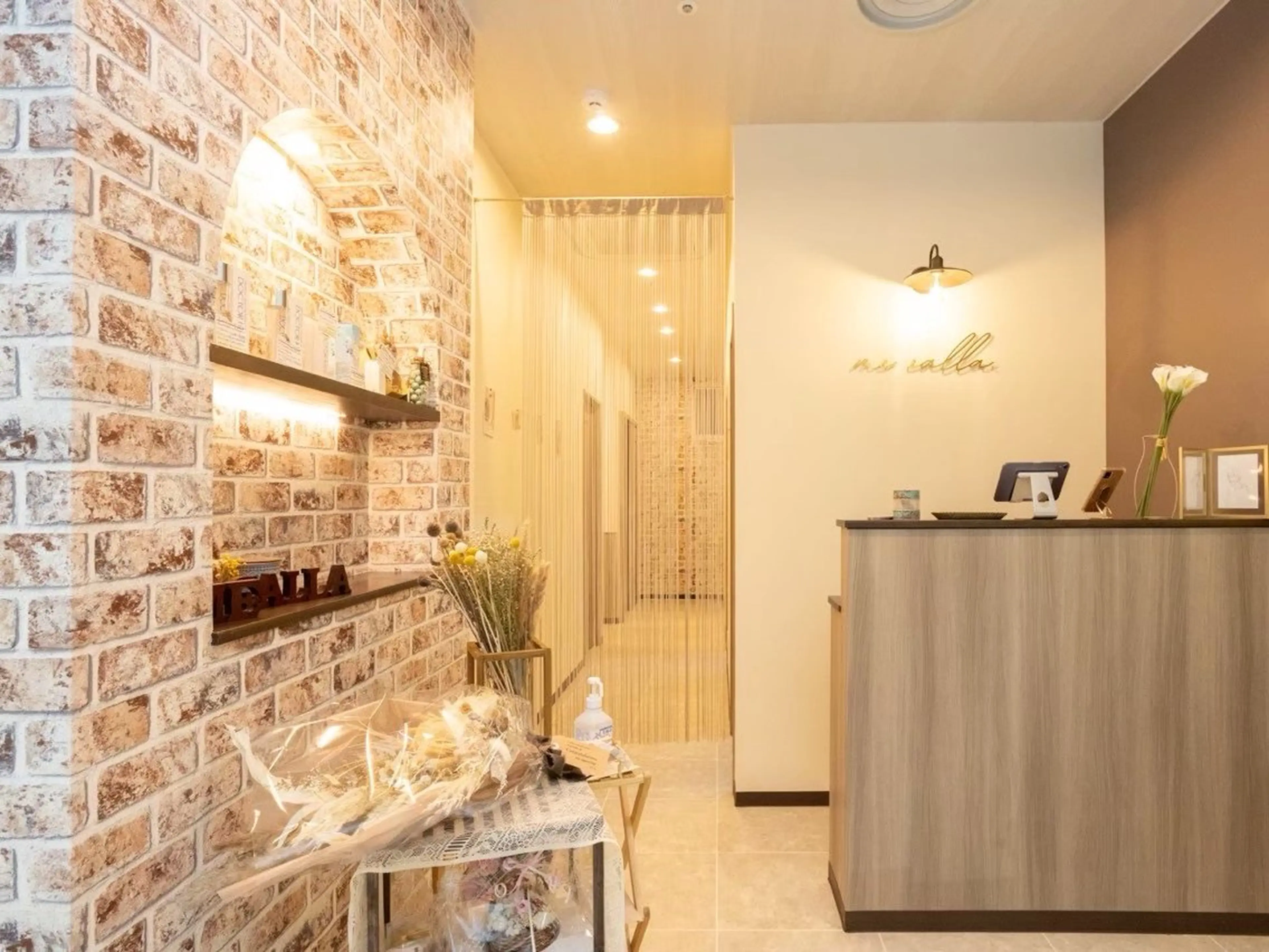 マツエク・マツパ eyelash＆eyebrow  me calla【ミーカラー】所属・me calla. Sawadaのマツエク・マツパデザイン