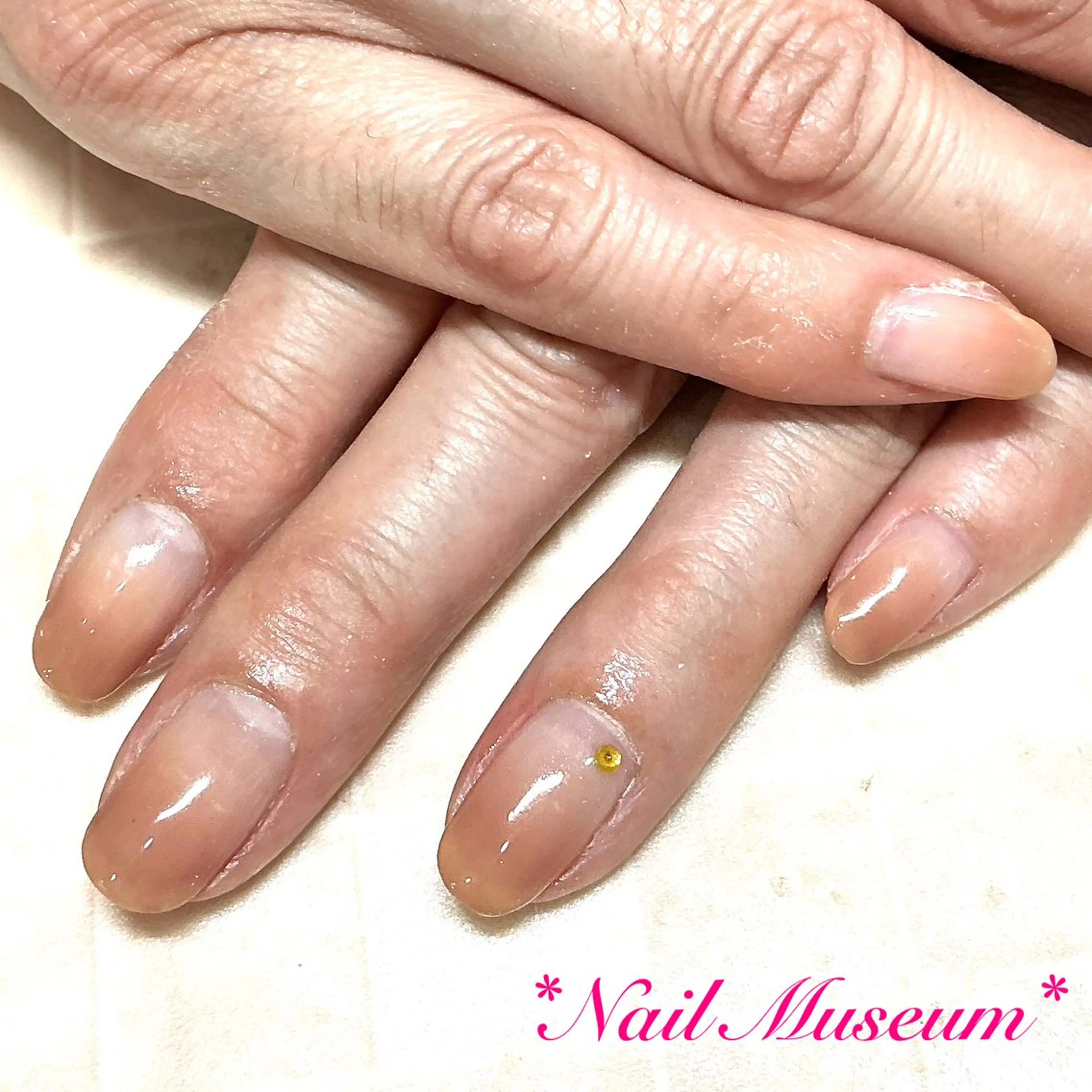 ネイル ブルー ブラウン ジェルネイル グラデーション オフィスネイル ハンドネイル nailmuseum KAMATARIのネイルデザイン