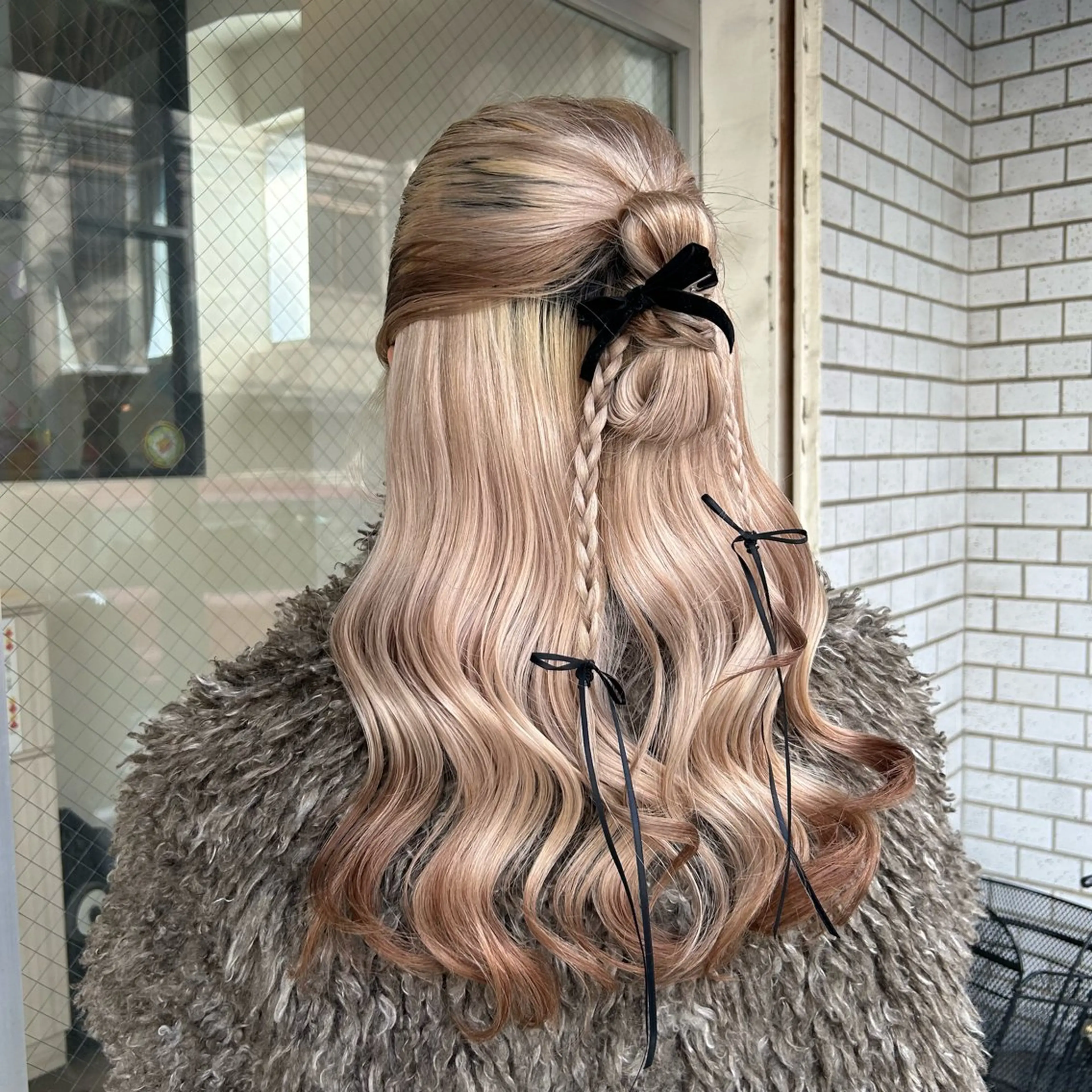 セミロング ヘアアレンジ 💚 nao💚のヘアスタイル