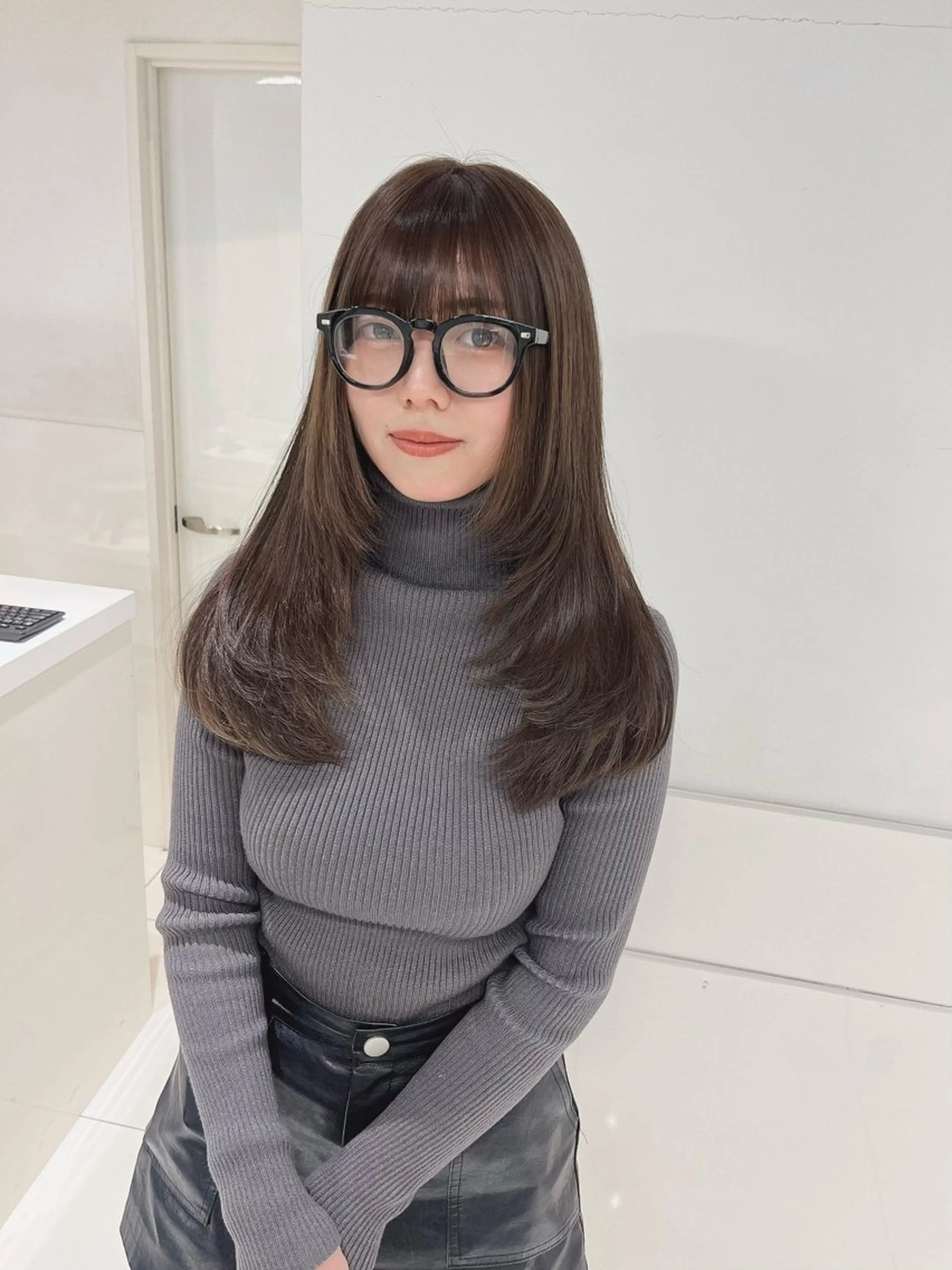 ロング レイヤーカット りおな/エクステ /ミルクティーカラーのヘアスタイル