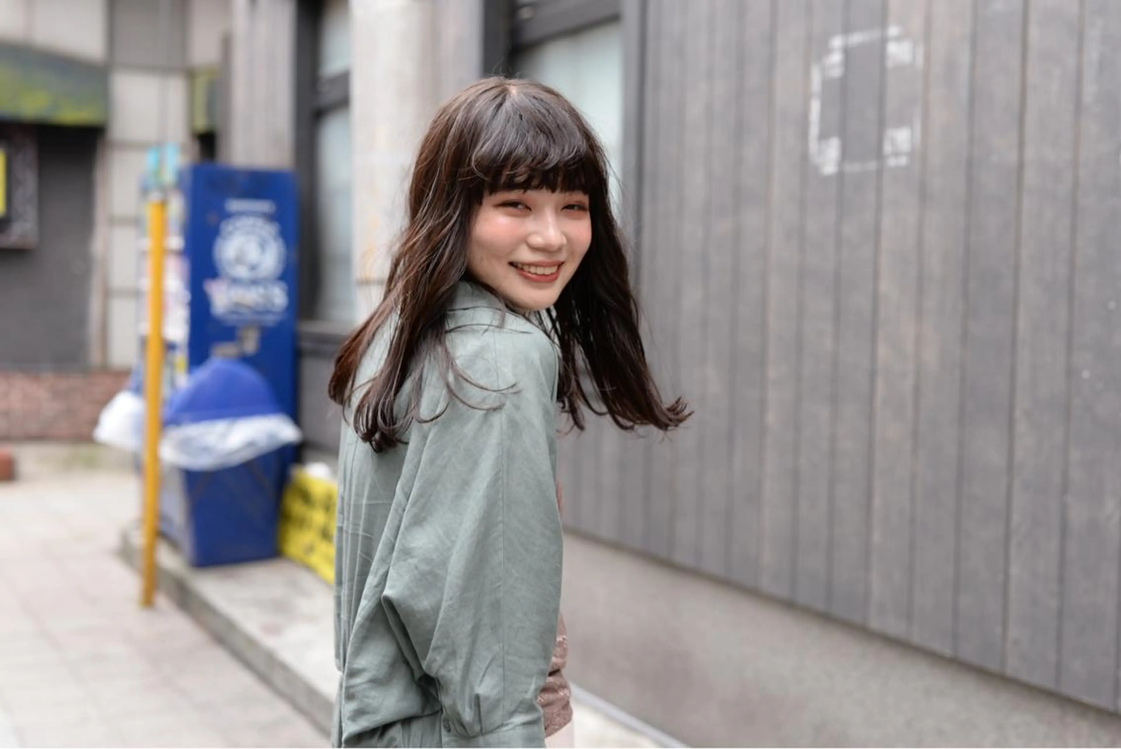 ロング CHIC 岩下真衣のヘアスタイル