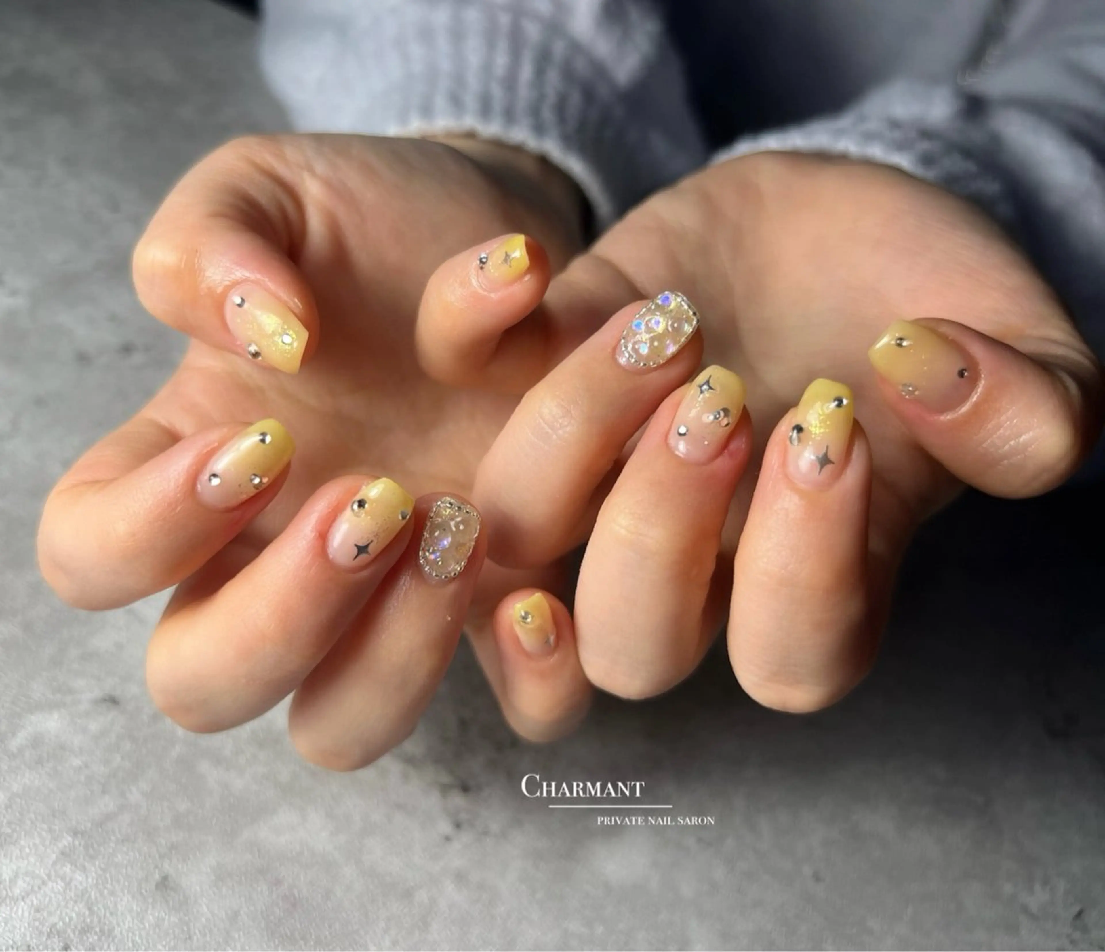 ネイル ハンドネイル Minako 【Charmant】のネイルデザイン