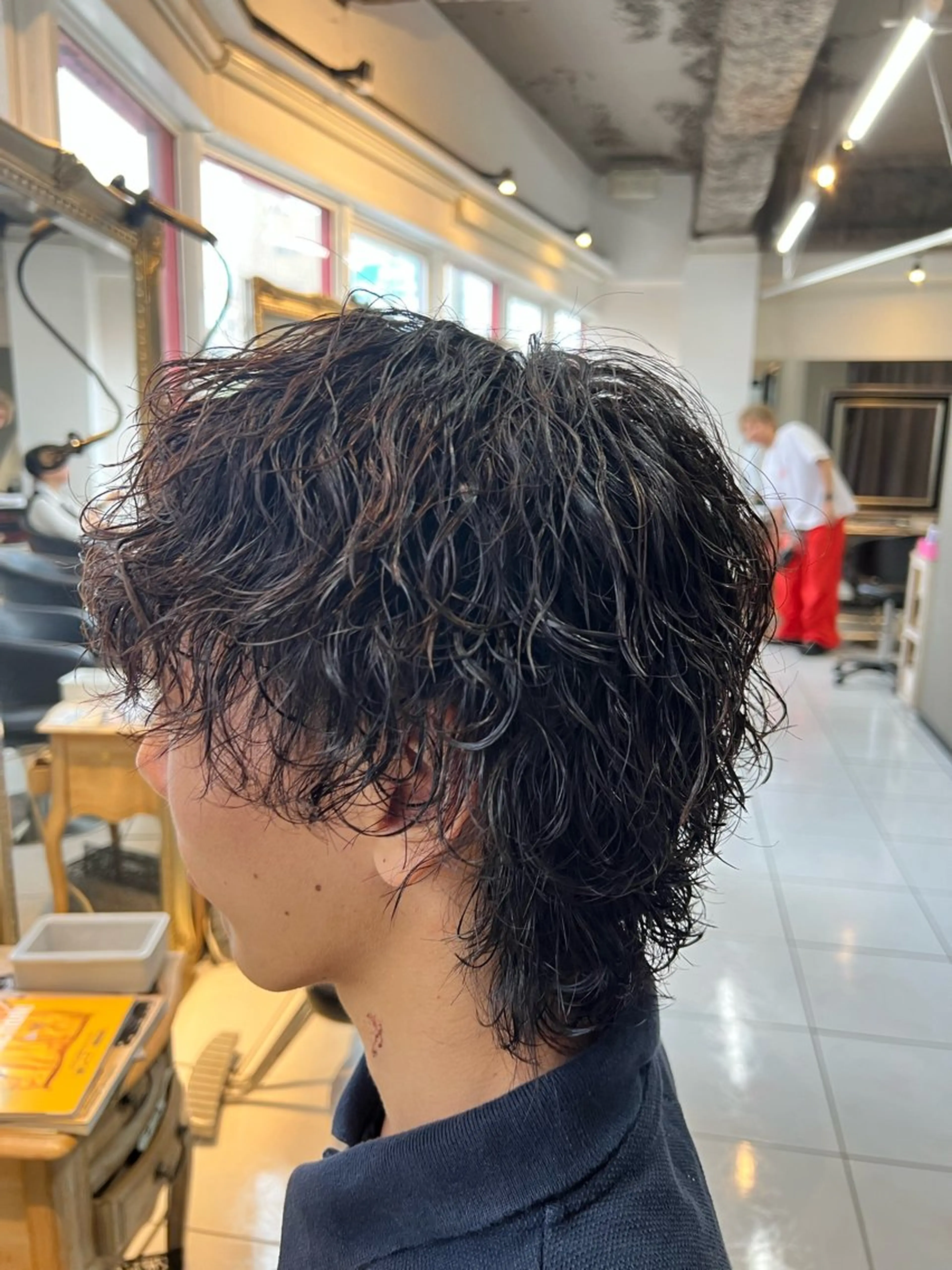 パーマ メンズ センターパート フェードカット カルマパーマ マッシュ メンズパーマ カット パーマ パーマ特化美容師 茂木広幸のヘアスタイル