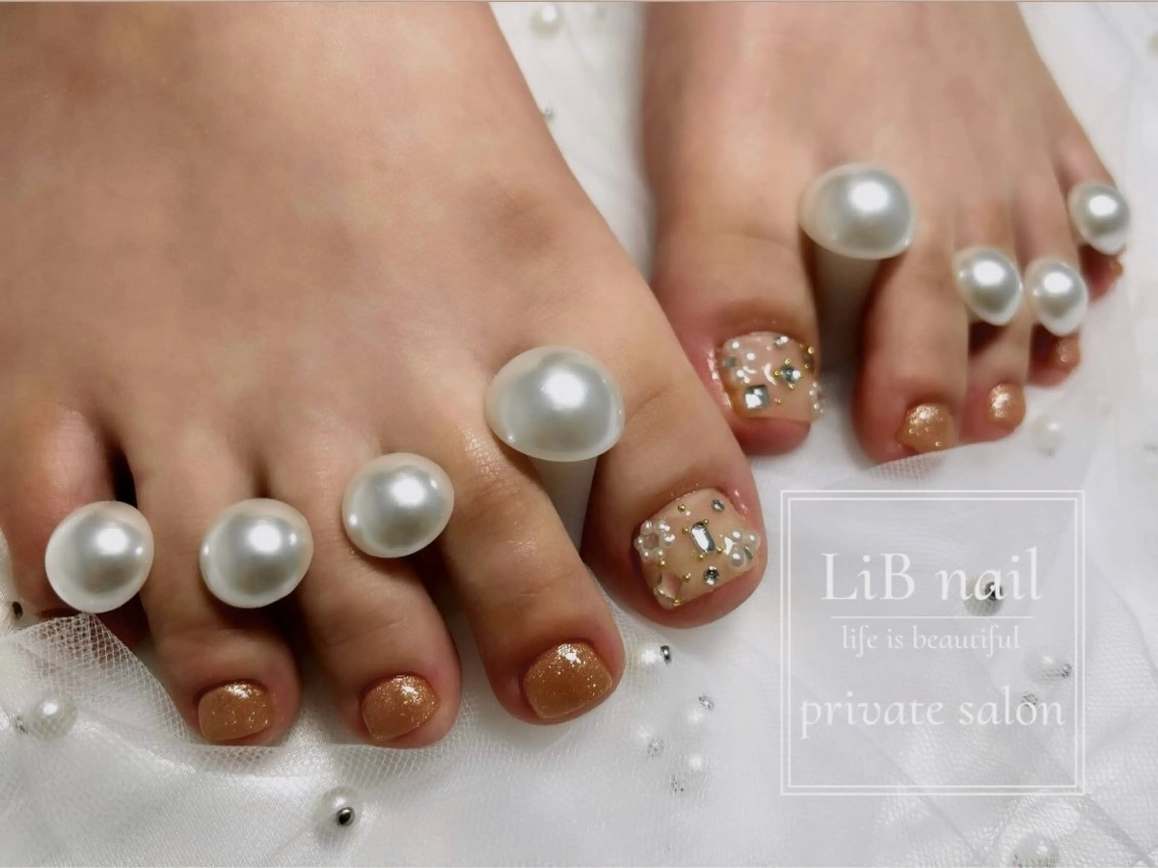ネイル フットネイル LiB nailのネイルデザイン